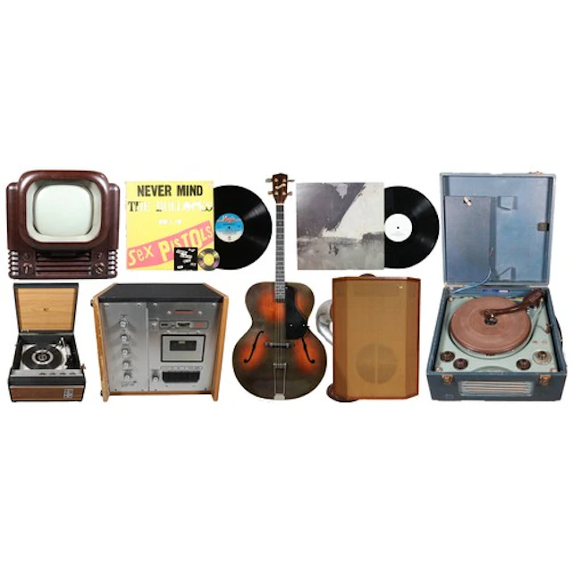 The Music & Entertainment auction (Lots 601-959) will st...
