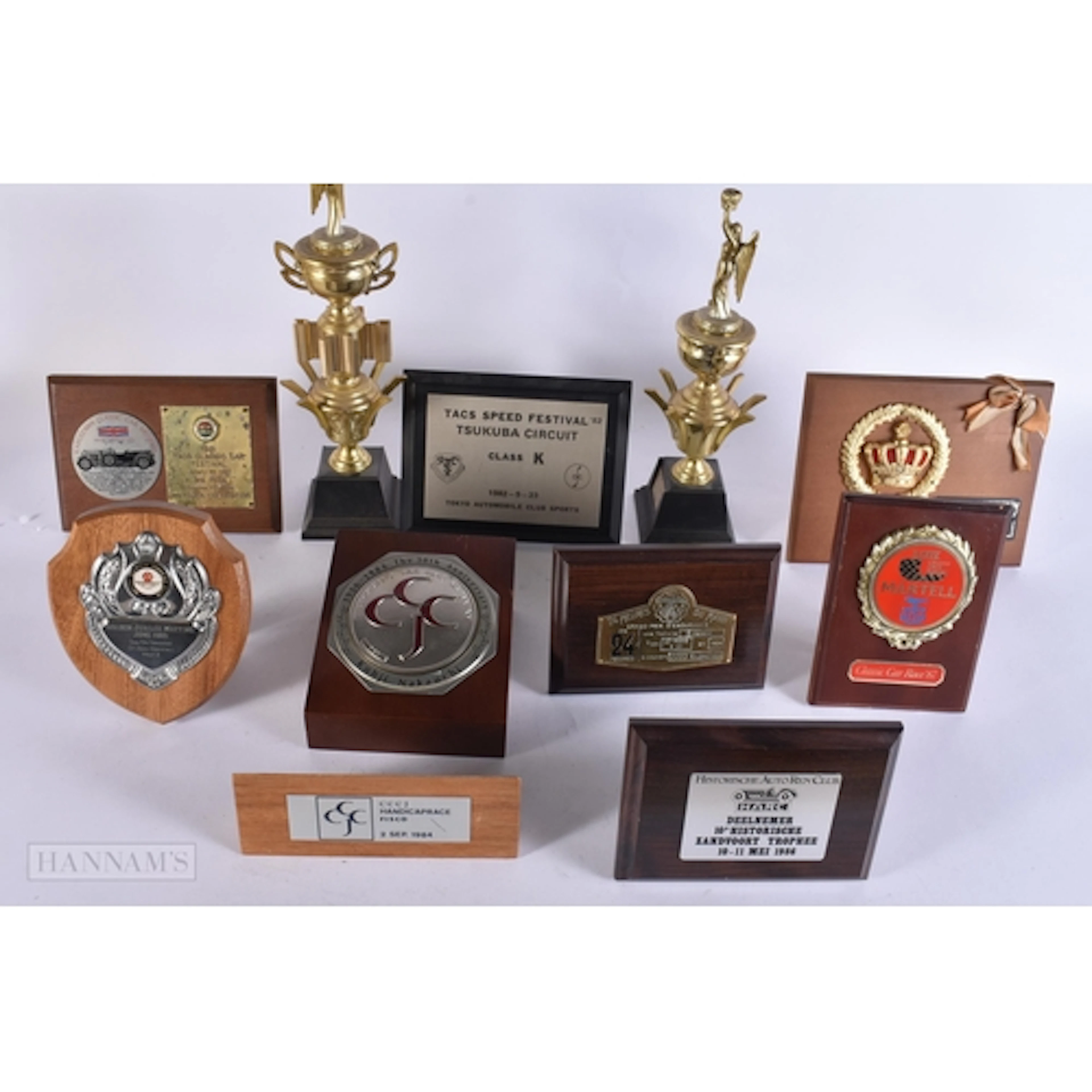 A COLLECTION OF AUTOMOTIVE CAR RACING & CLUB PLAQUES/TROPHIE...