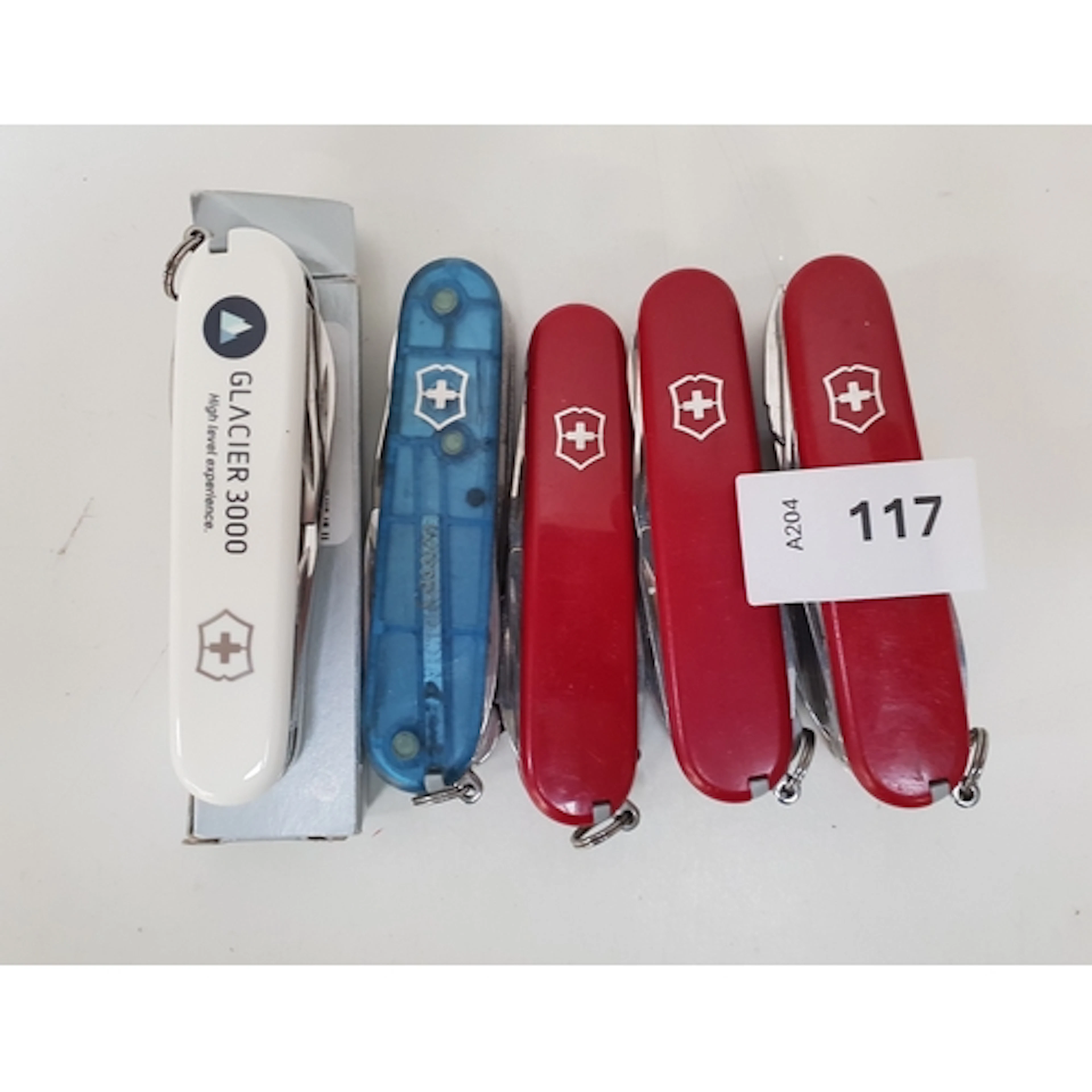 SELECTION OF FIVE VICTORINOX KNIVES INCLUDING (RED, BLUE), B...