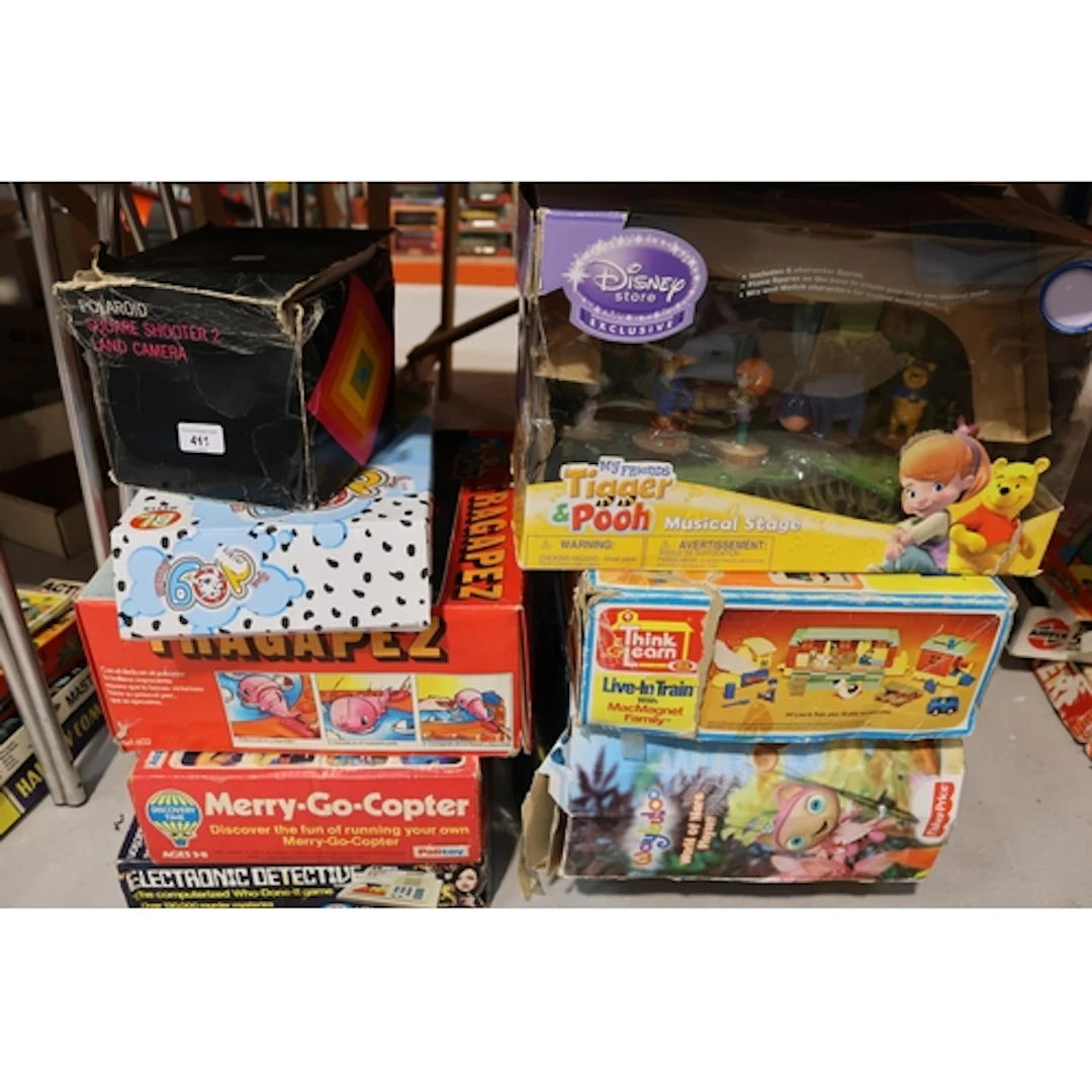 Vintage toys and games to include Disney Tiger and Pooh Musi...
