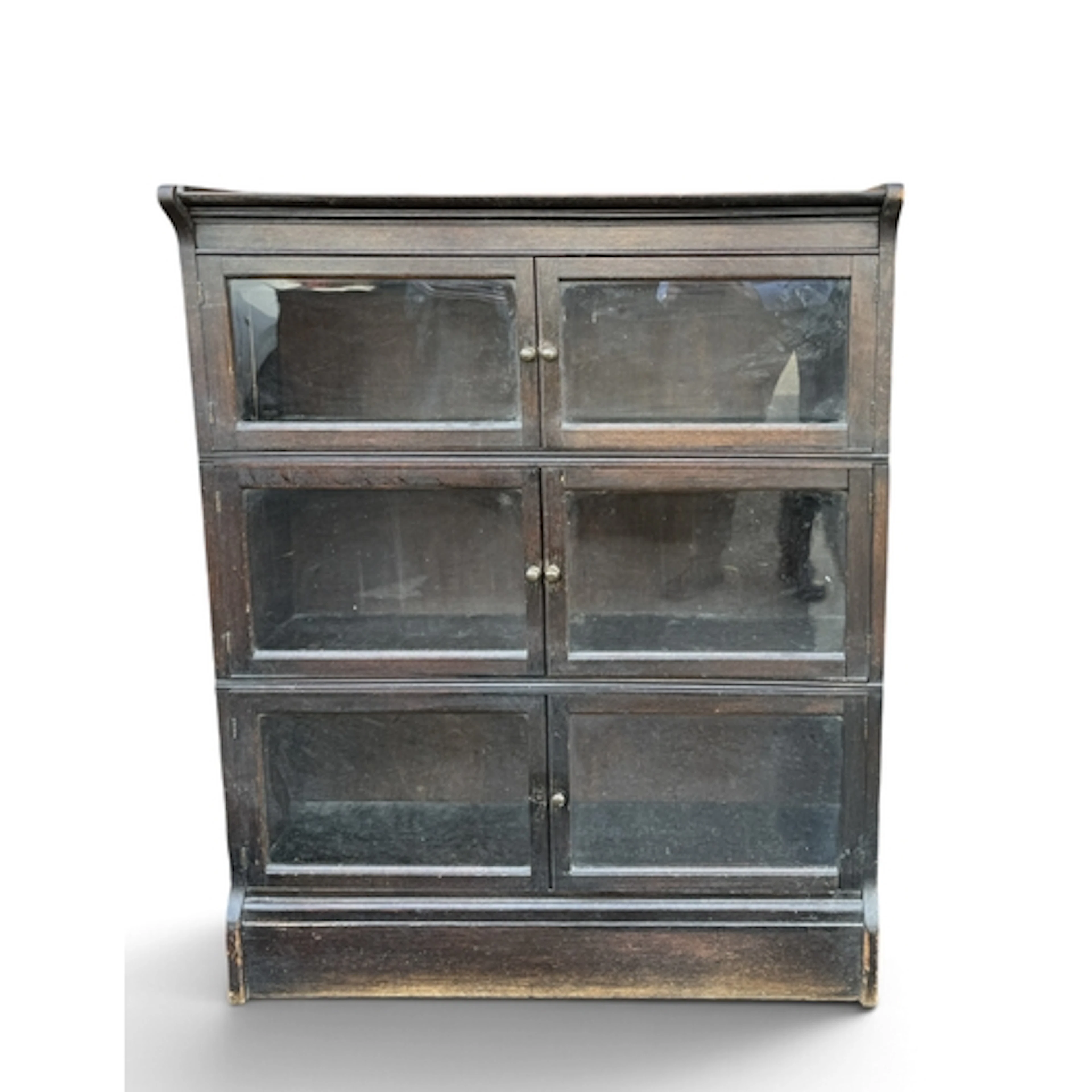 AN OAK THREE TIER BOOKCASE 88cm x 110cm x 26cm