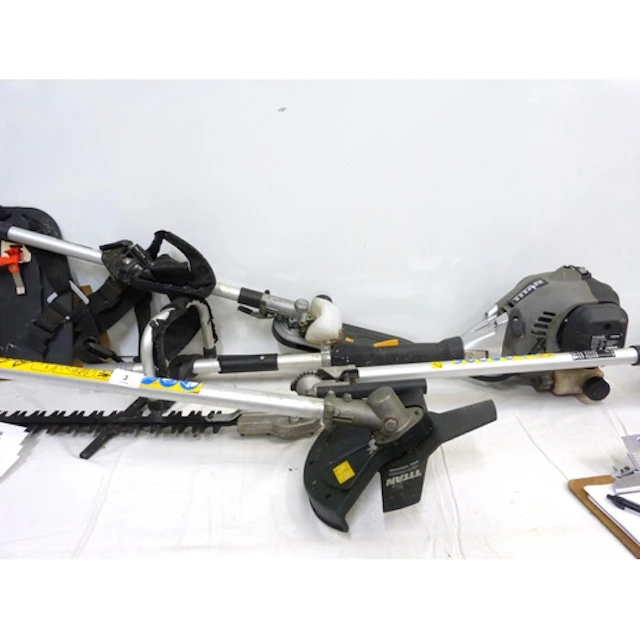 Petrol 25cc four in one strimmer, hedgecutter, chainsaw, str...