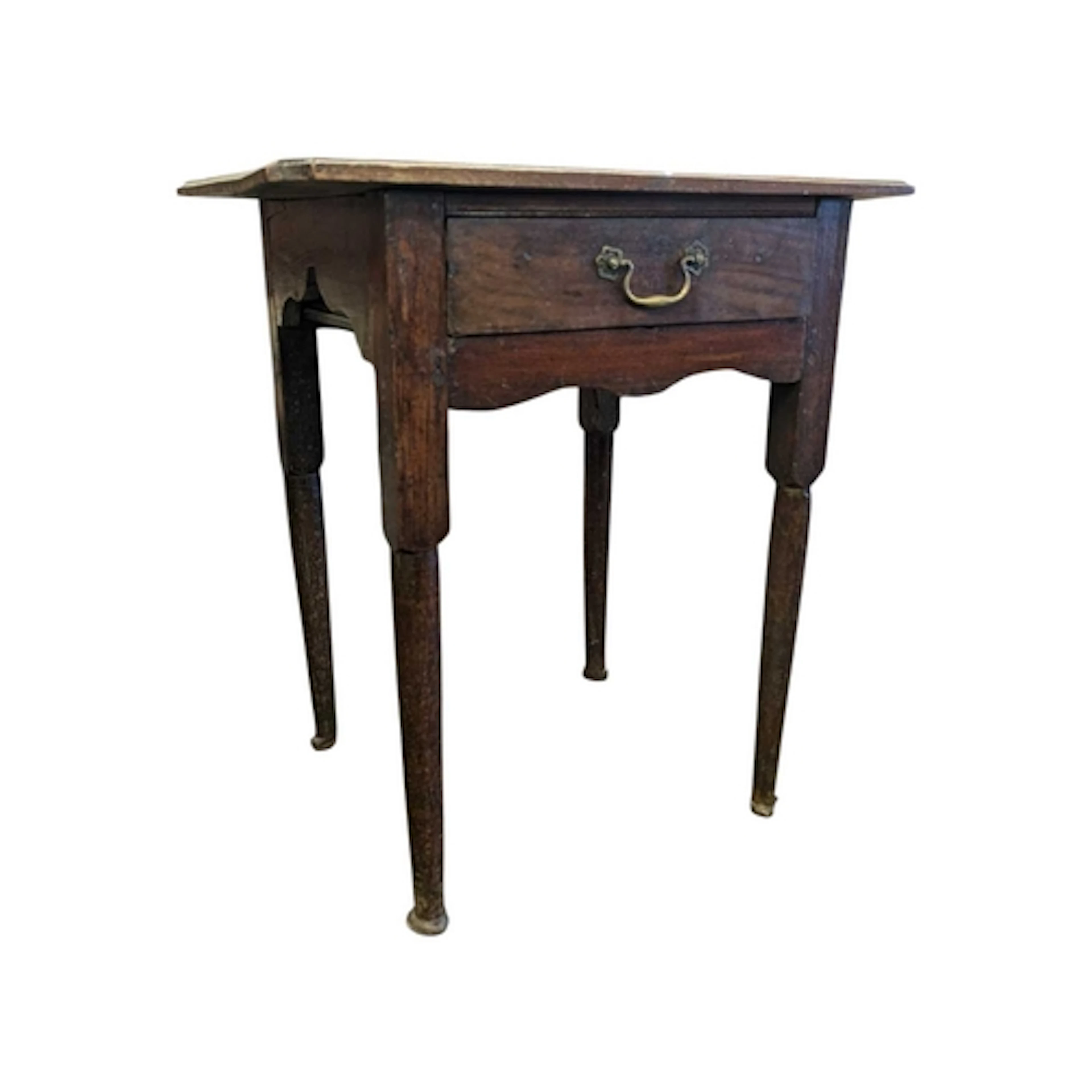 An 18th century Georgian oak low boy / side table. Chamfered...