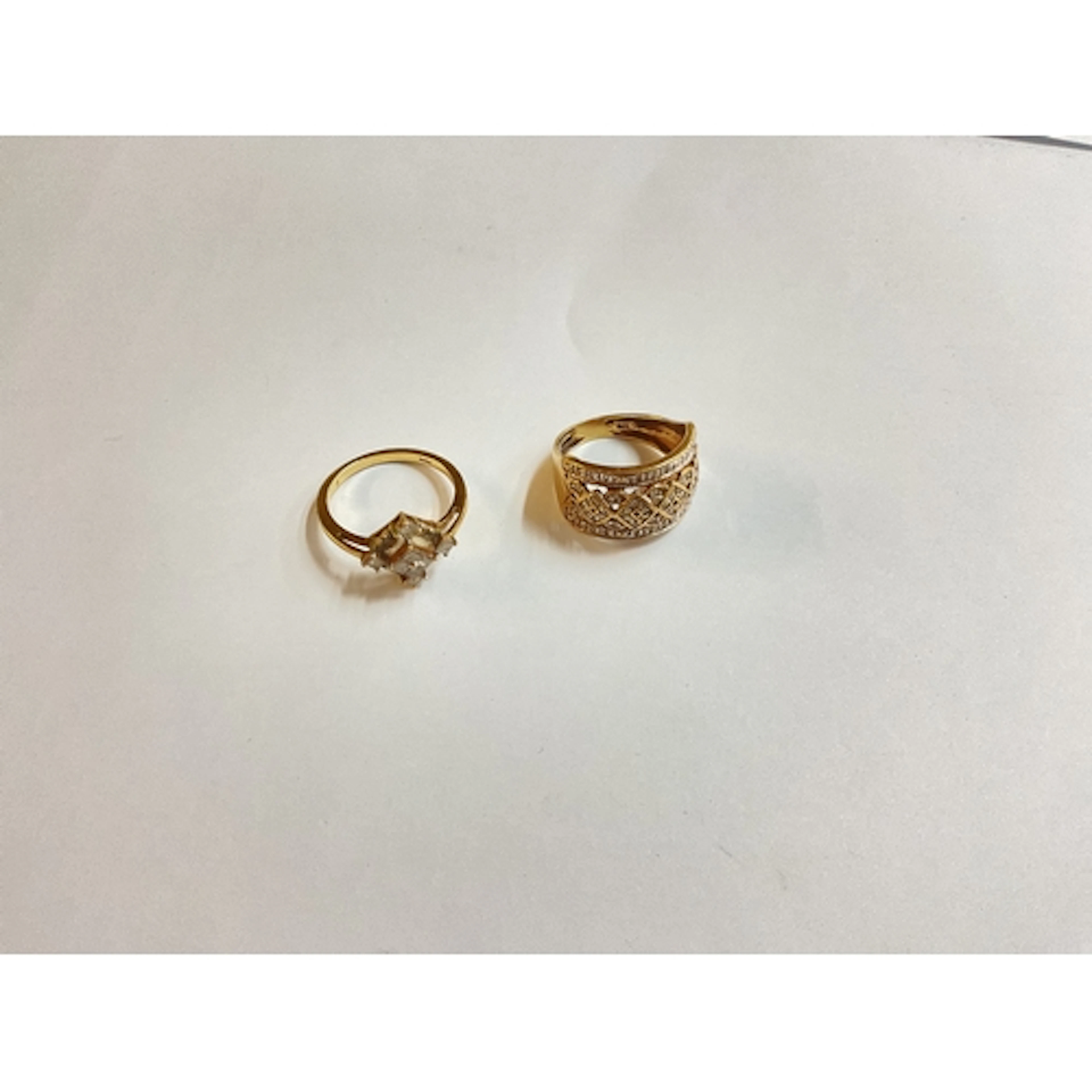 2 9ct dress rings 5.1g