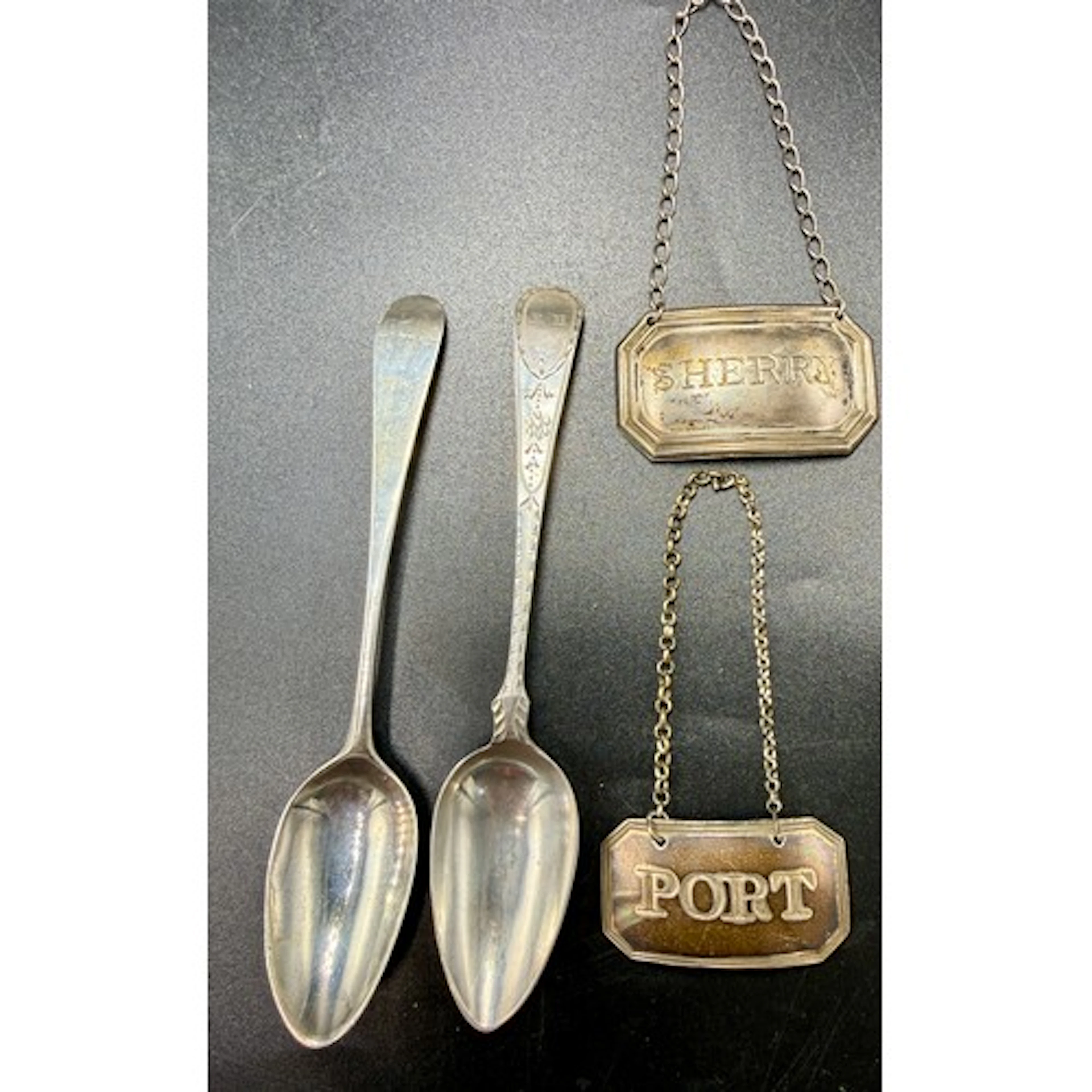 Silver to include Samuel Godbehere & Edward Wigin, London 17...