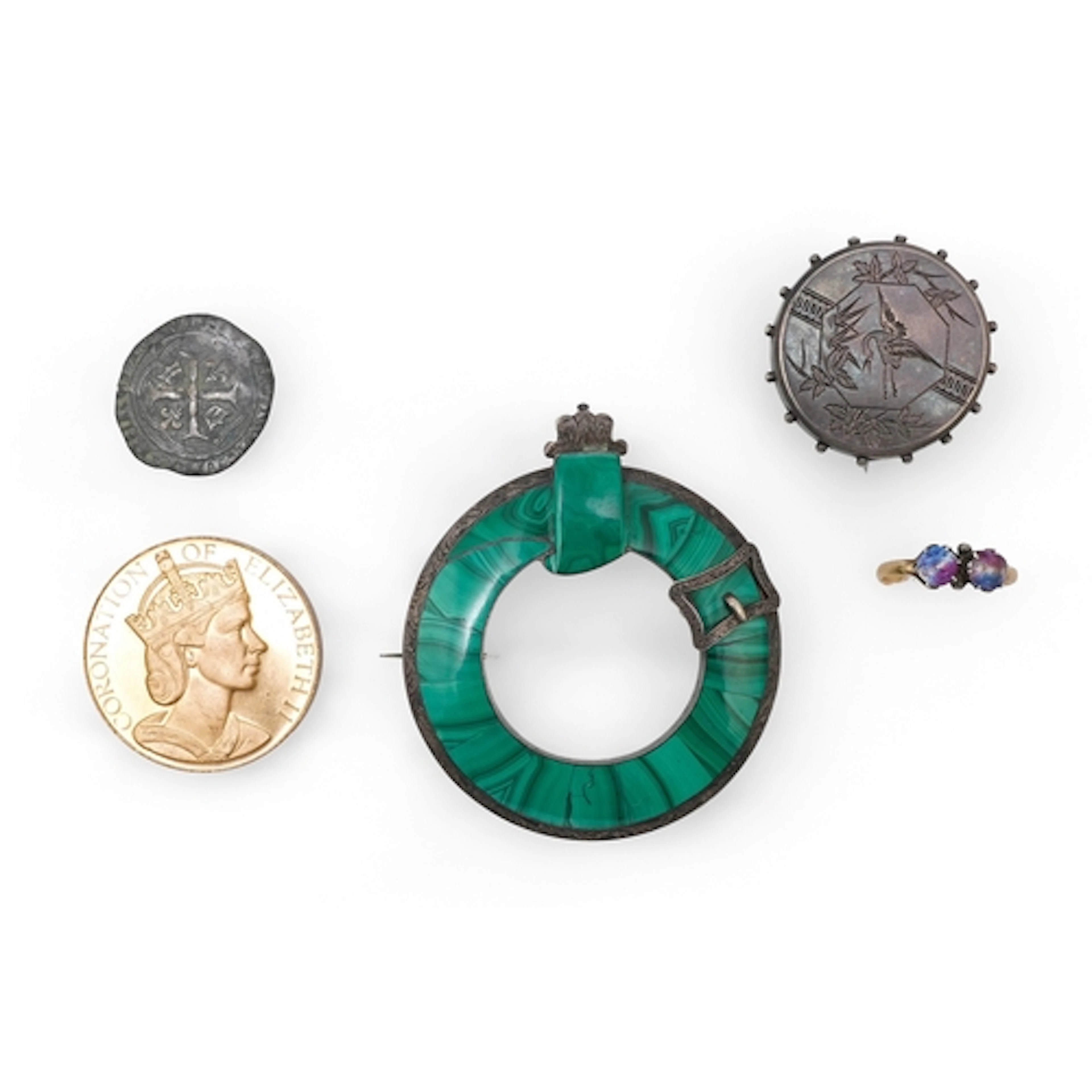 A collection of jewels, including a 19th century Scottish br...