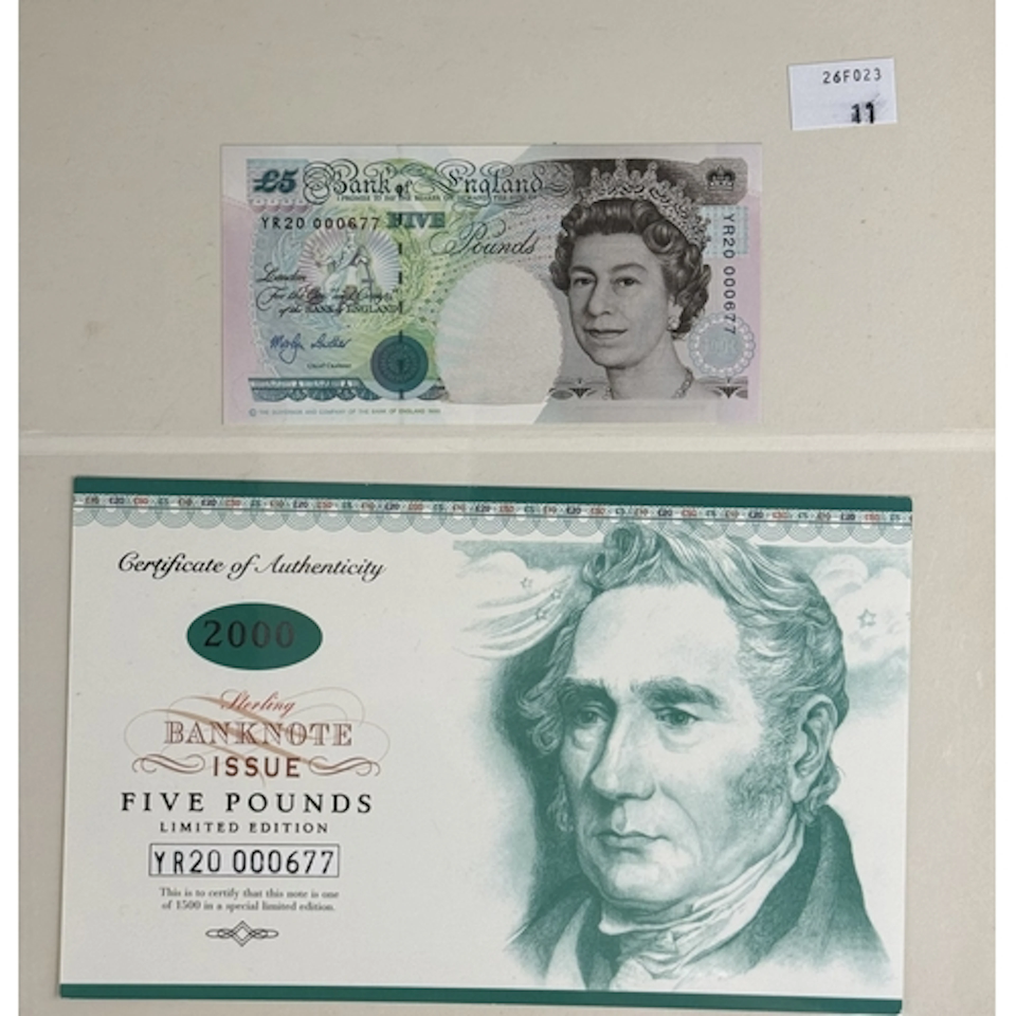 Banknotes: Bank of England Graham Kentfield, 3X £5 notes unc...
