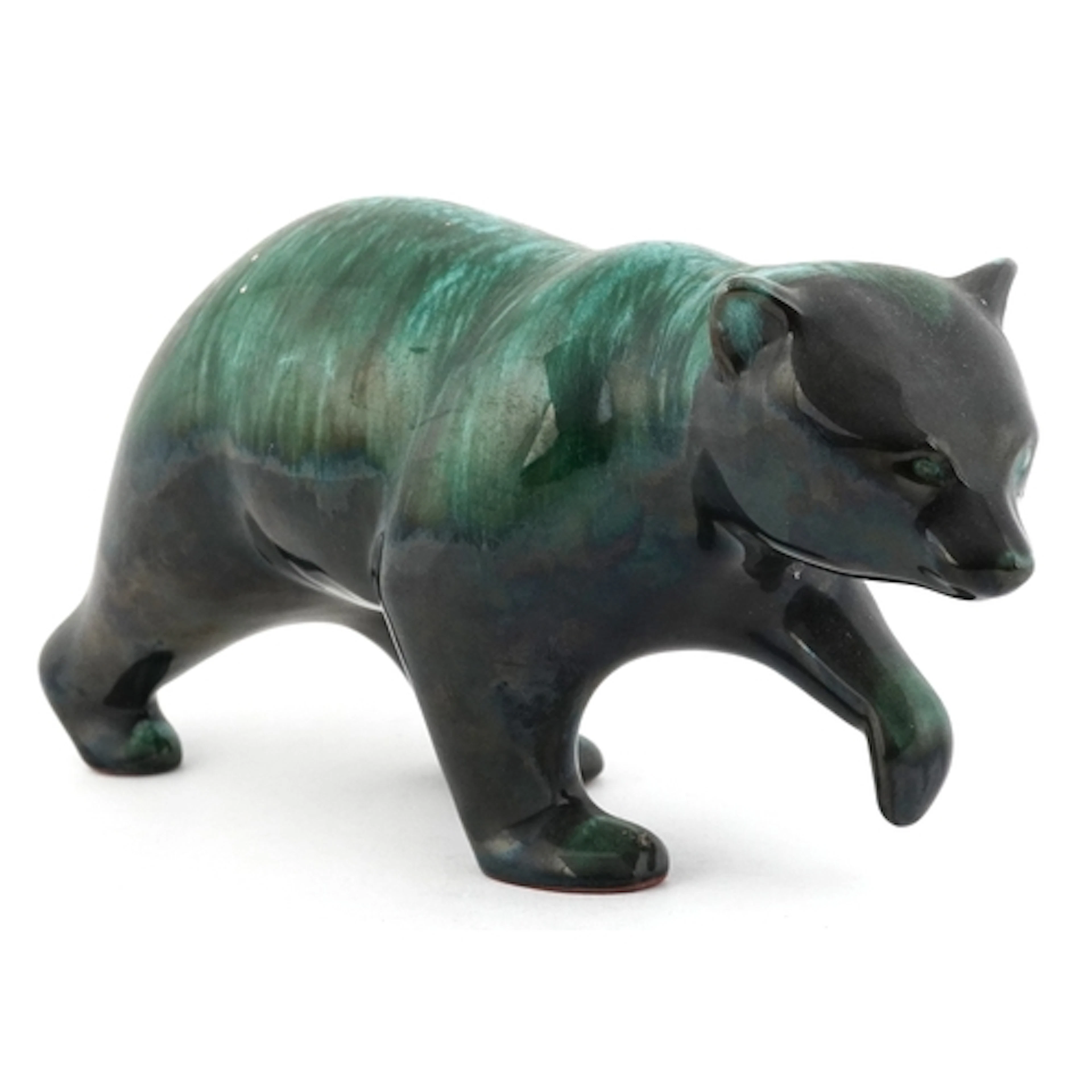 Canadian Blue Mountain pottery bear, 29cm wide.