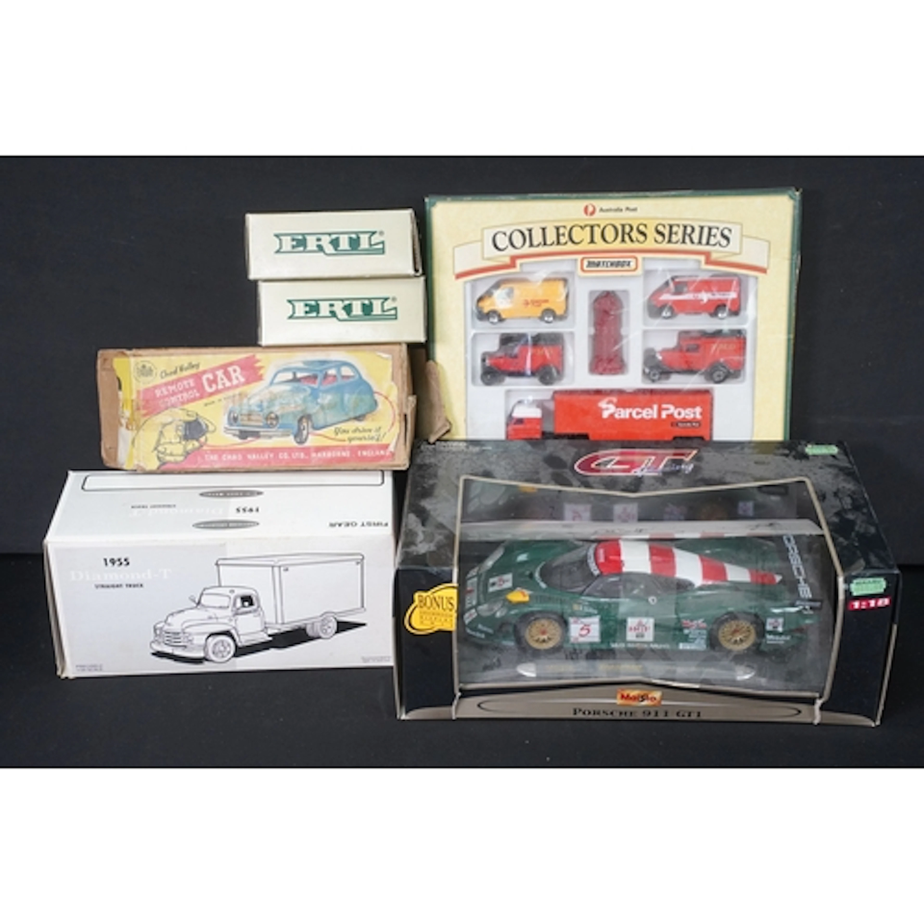 Five boxed diecast / tin plate models to include 1950s Chad ...