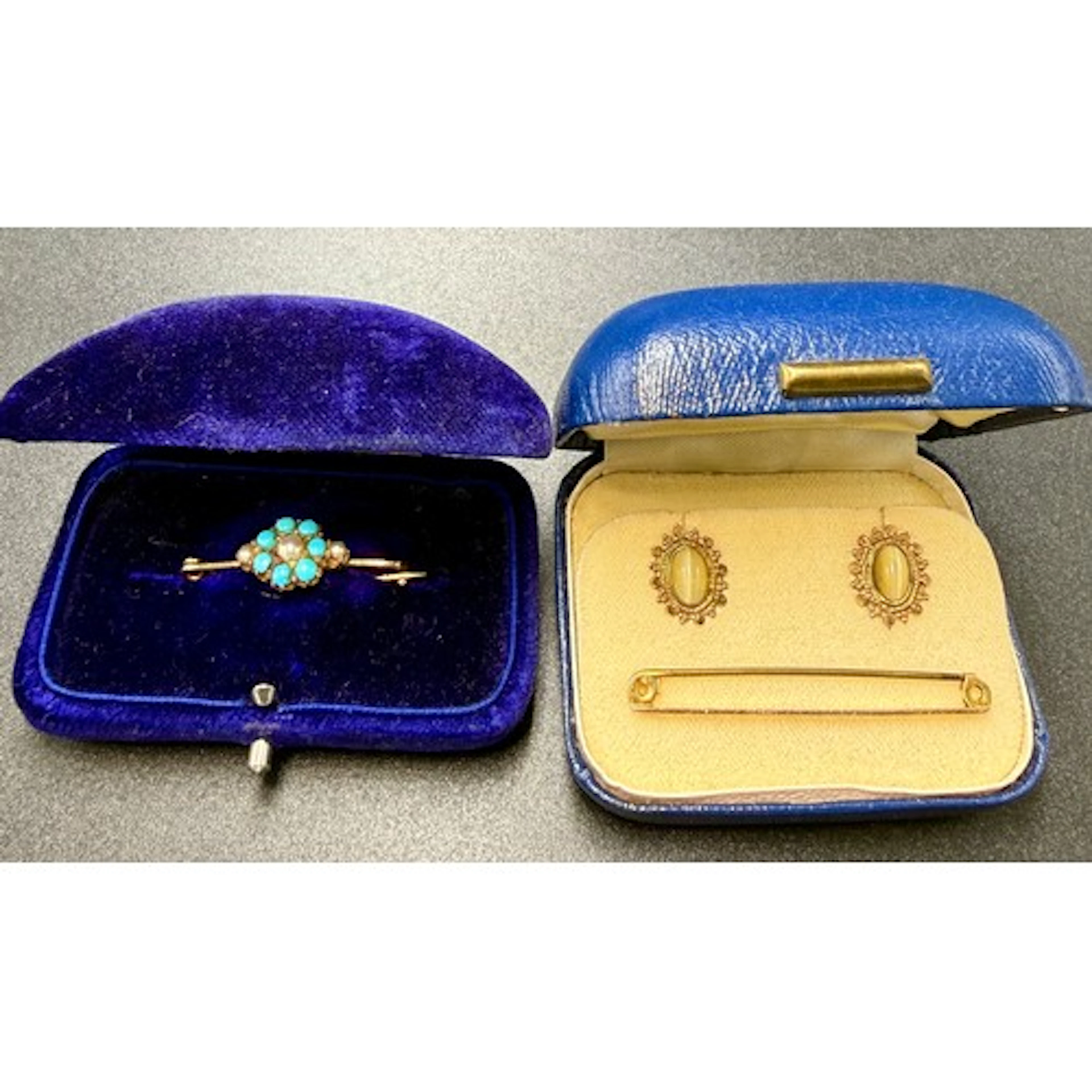 Jewellery to include a 9 carat gold bar brooch, 9 carat gold...
