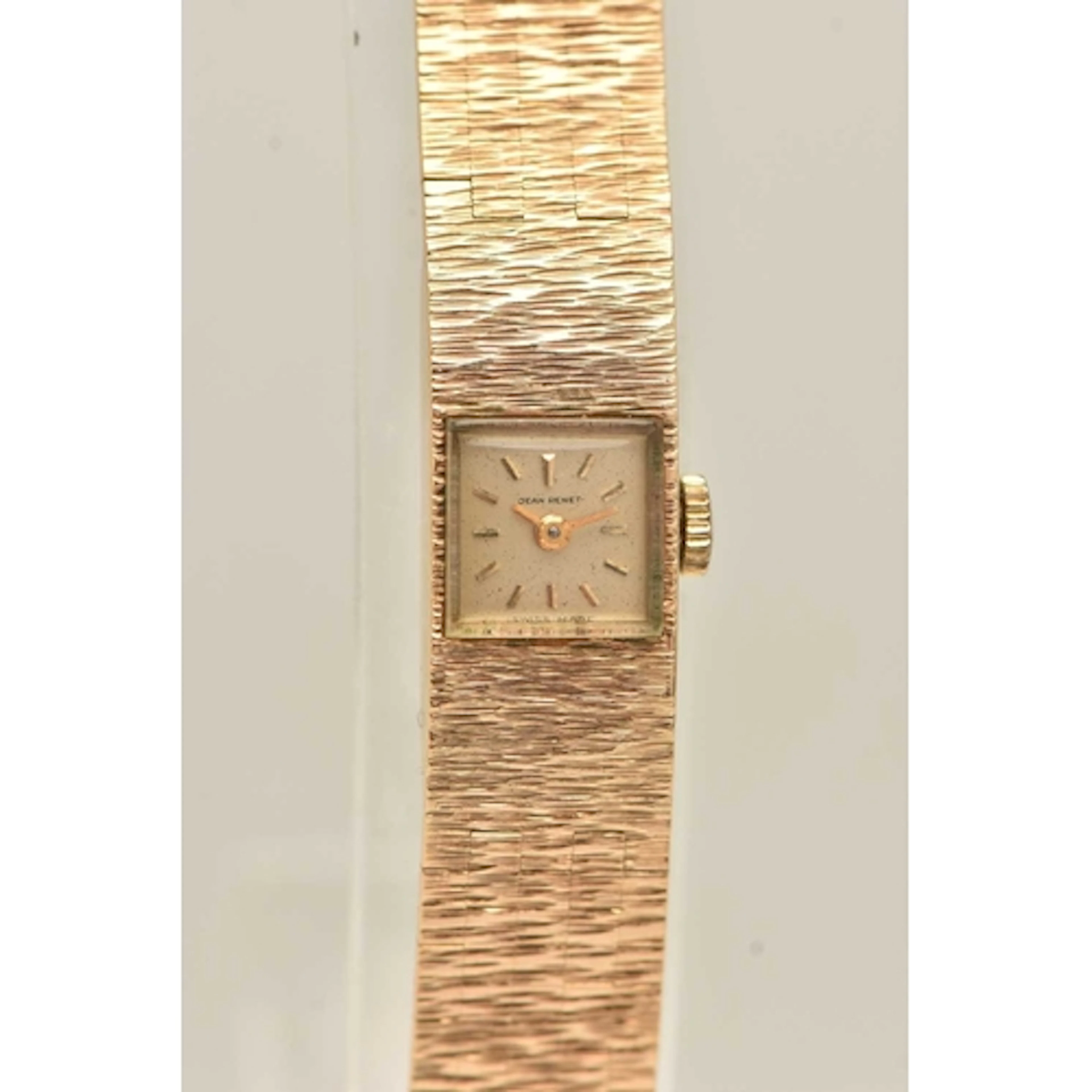 A LADIES 9CT GOLD 'JEAN RENET' WRISTWATCH, manual wind, squa...