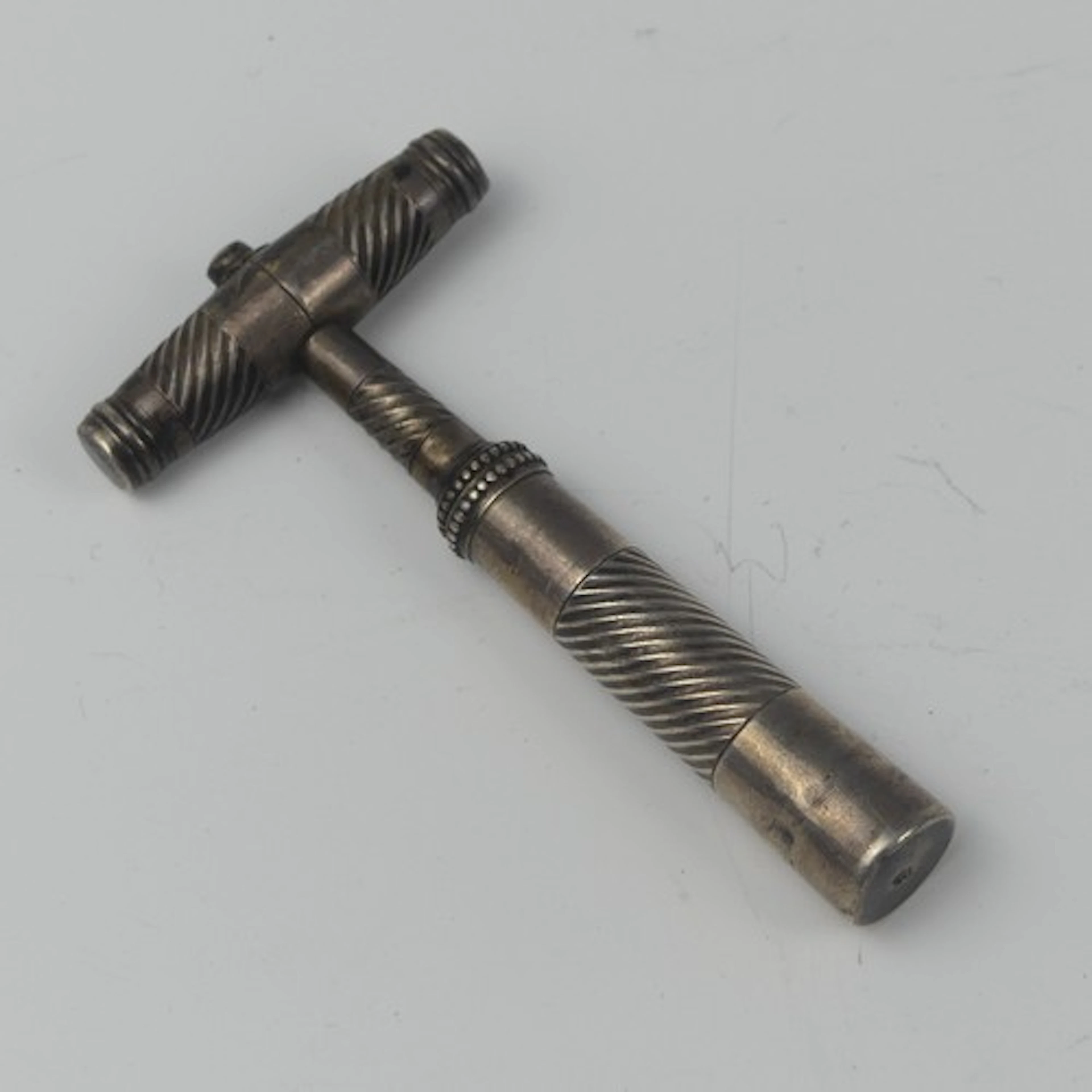 A George III silver Travelling Corkscrew, makers mark only '...