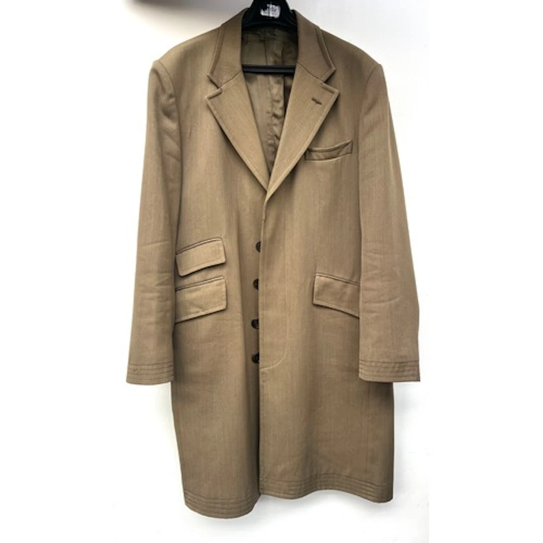 A gent's covert coat, tailored by Bertie Wooster, 42 1/2" ch...
