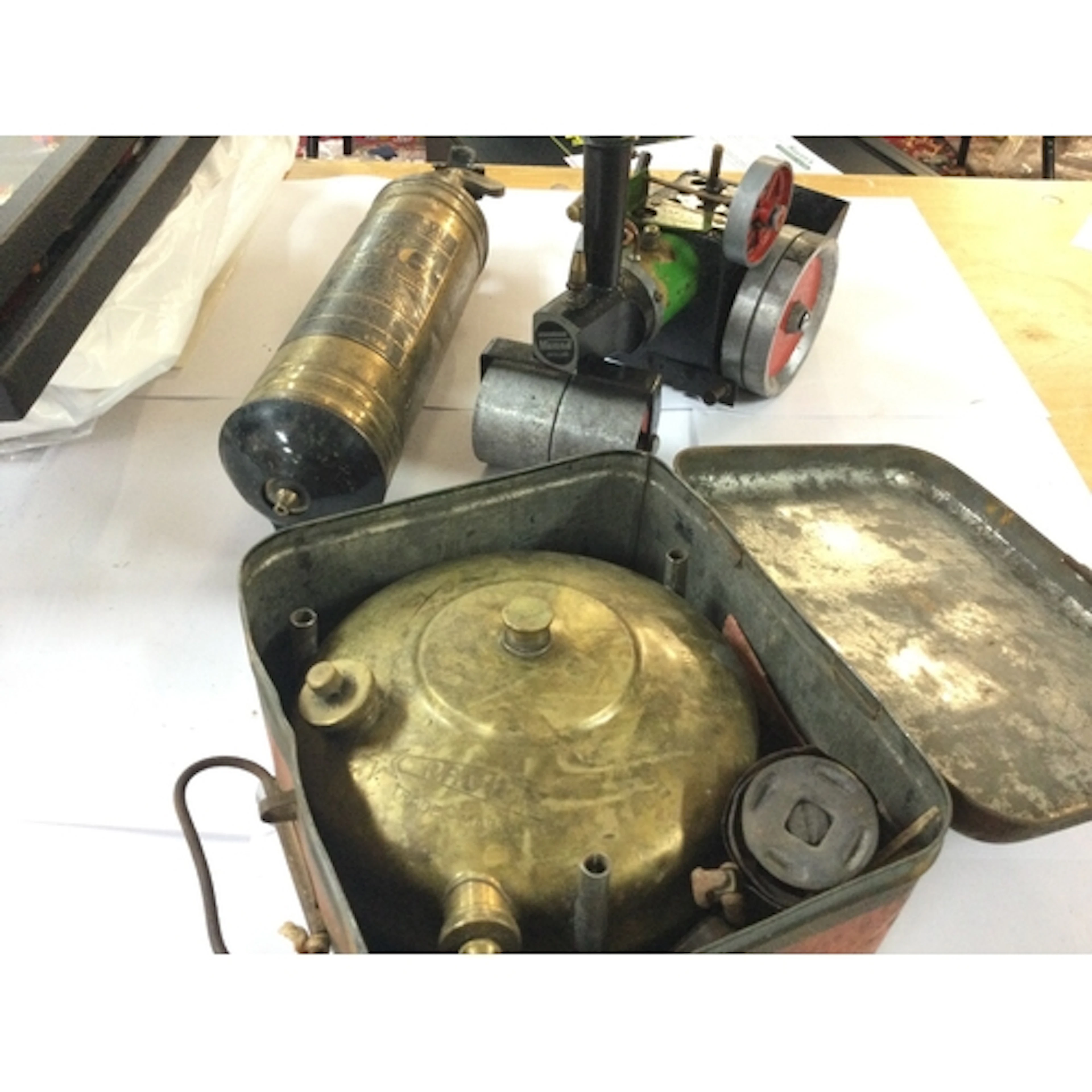 A Mamod steam engine Swiss vintage , a camping stove and vin...