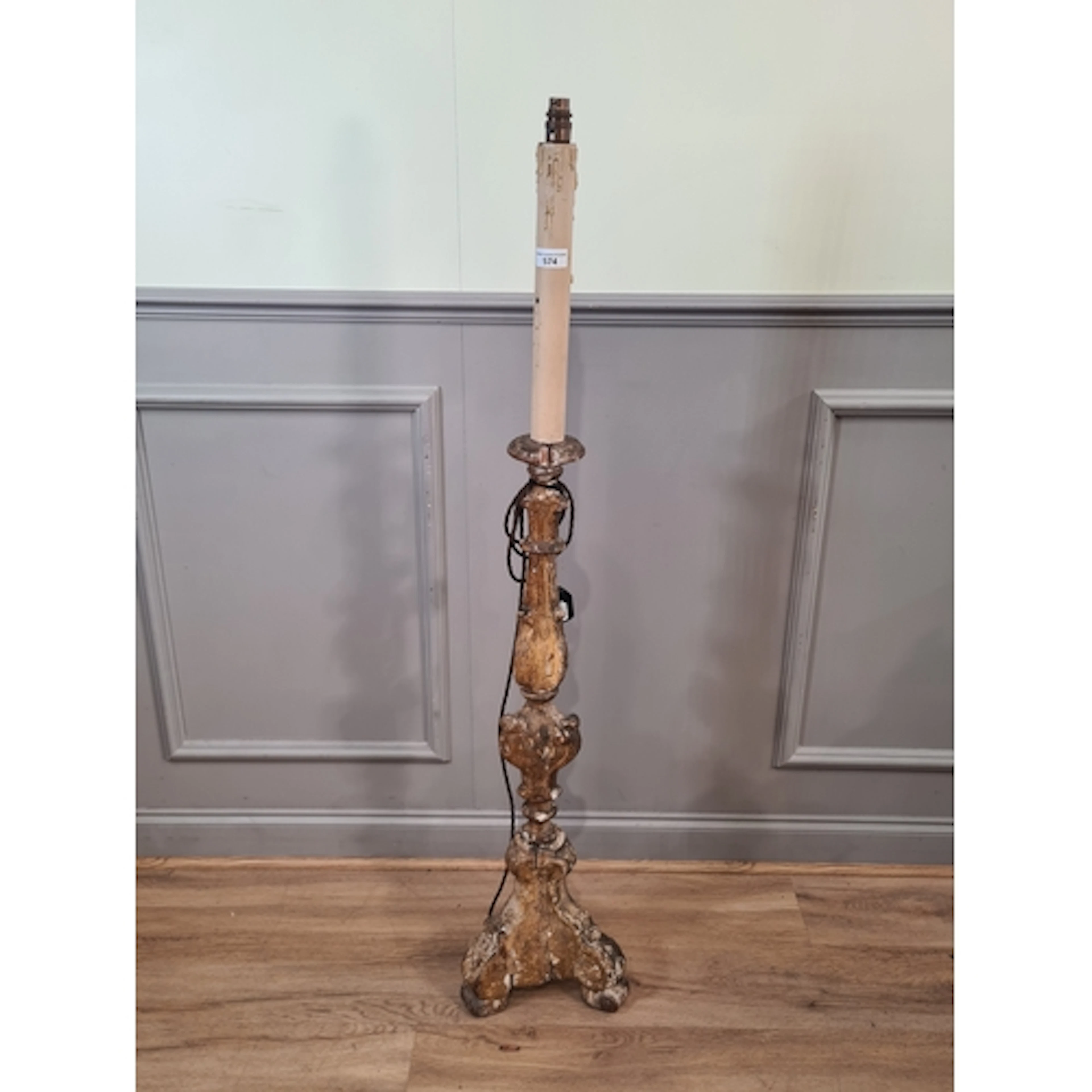 An 18th Century gilt painted carved wooden standard Lamp, 4f...
