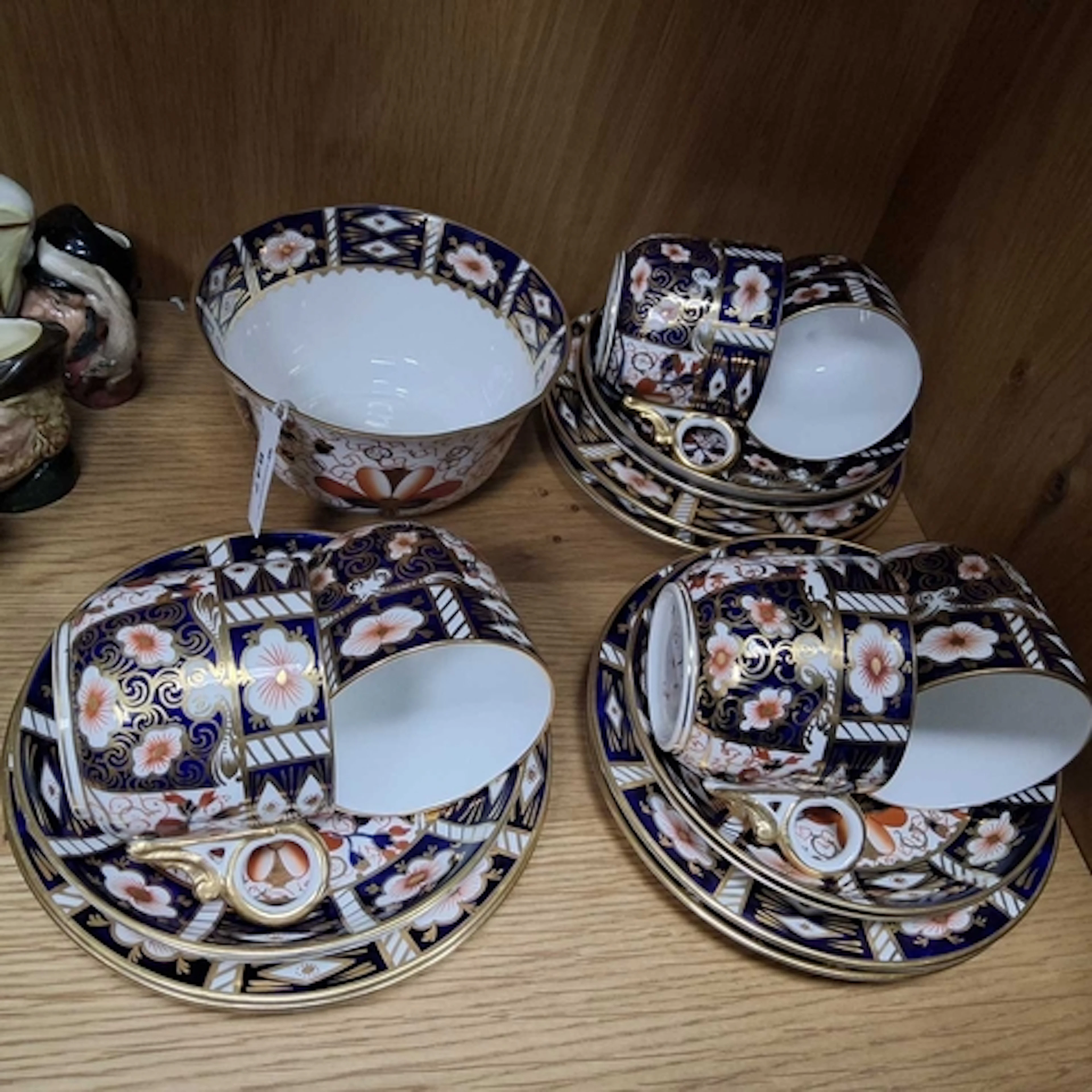 ROYAL CROWN DERBY TEAWARE IMARI PATTERN 2451, comprising a b...
