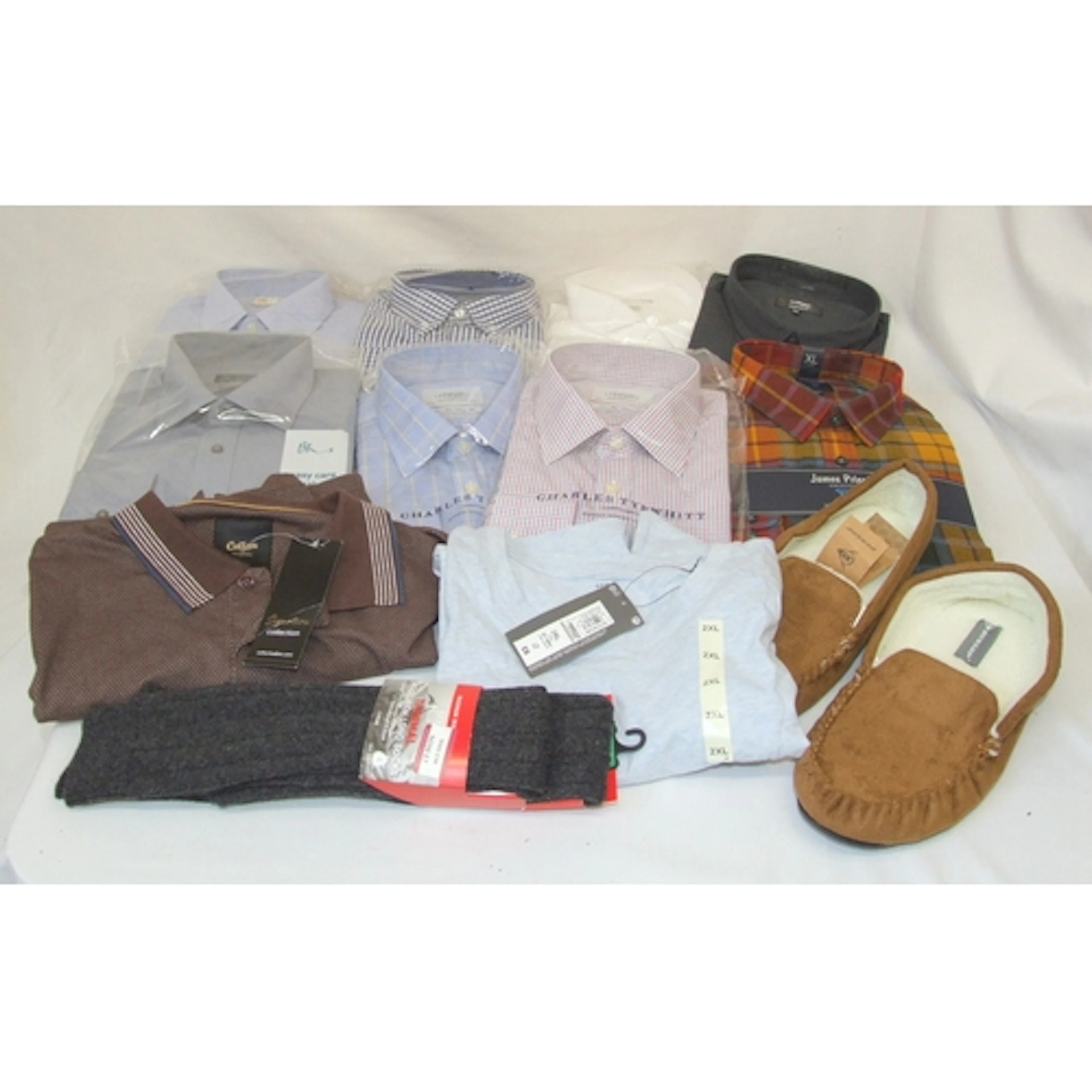 Mens As New Clothing: 2 x Charles Tyrwhitt shirts size 43/86...
