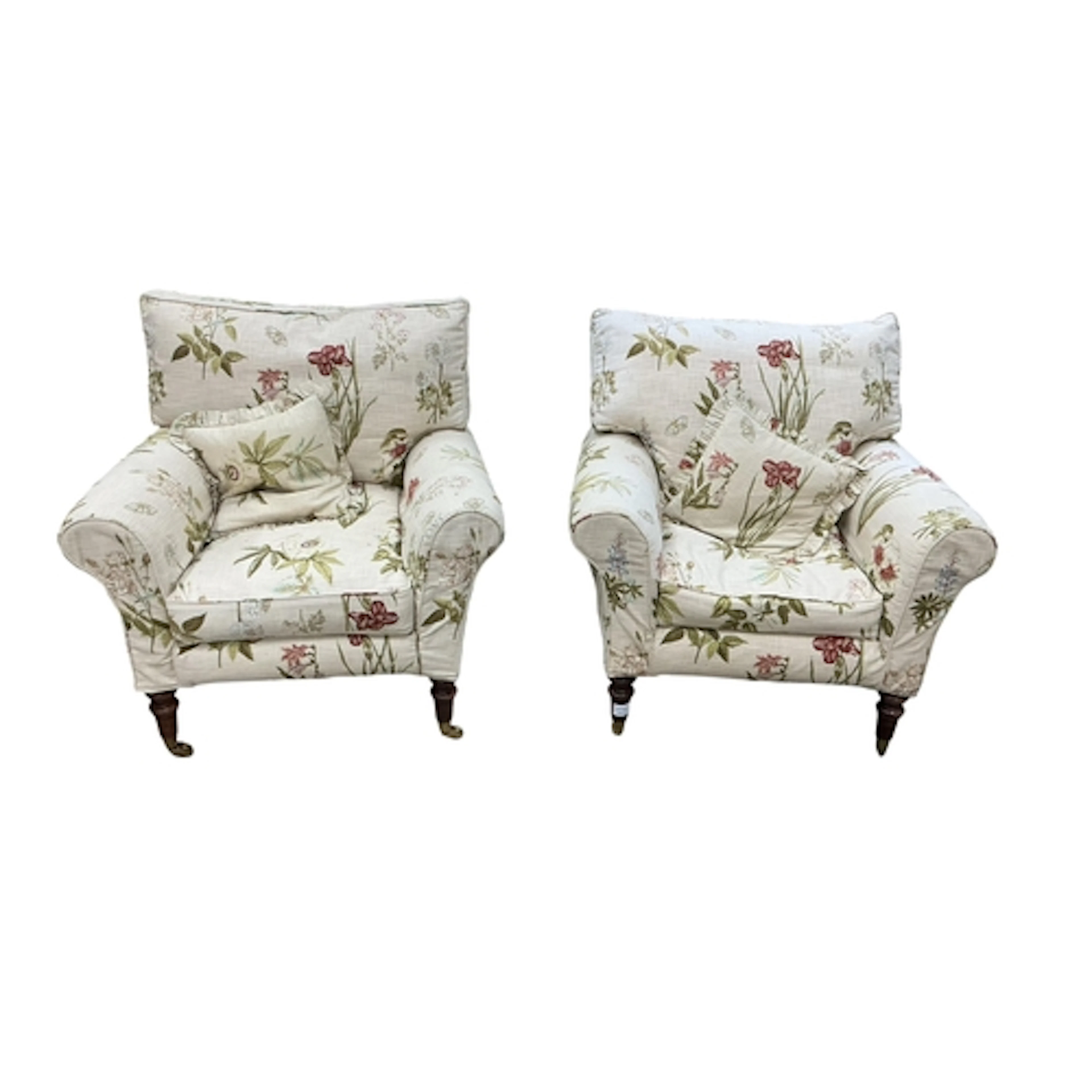 A pair of modern armchairs, width 85cm, depth 80cm, height 9...