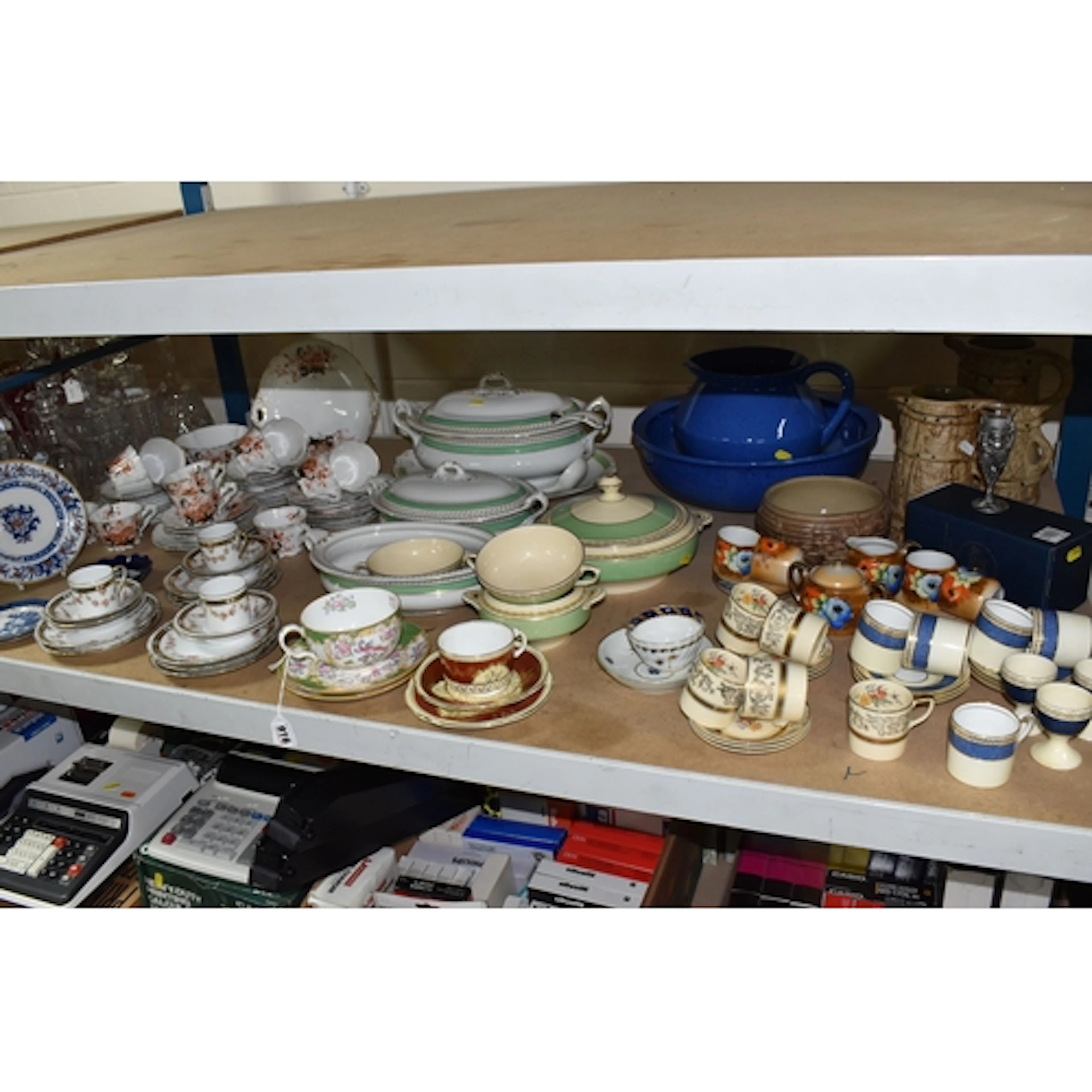A GROUP OF CERAMICS, to include a blue speckled Adderley Pot...