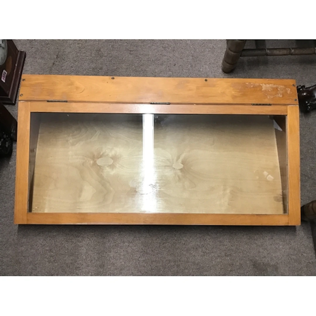 Table top sloping cabinet 90cm x 48cm
