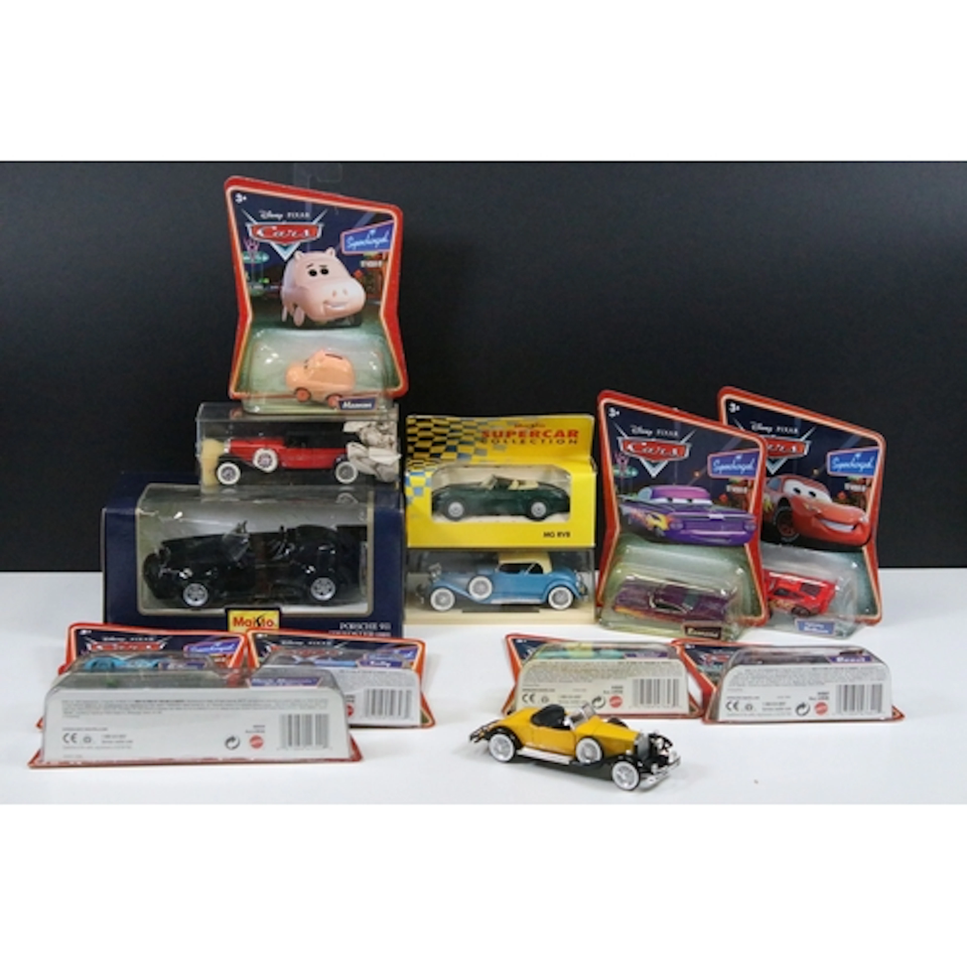 12 Boxed / cased / carded diecast models to include 8 x Matt...