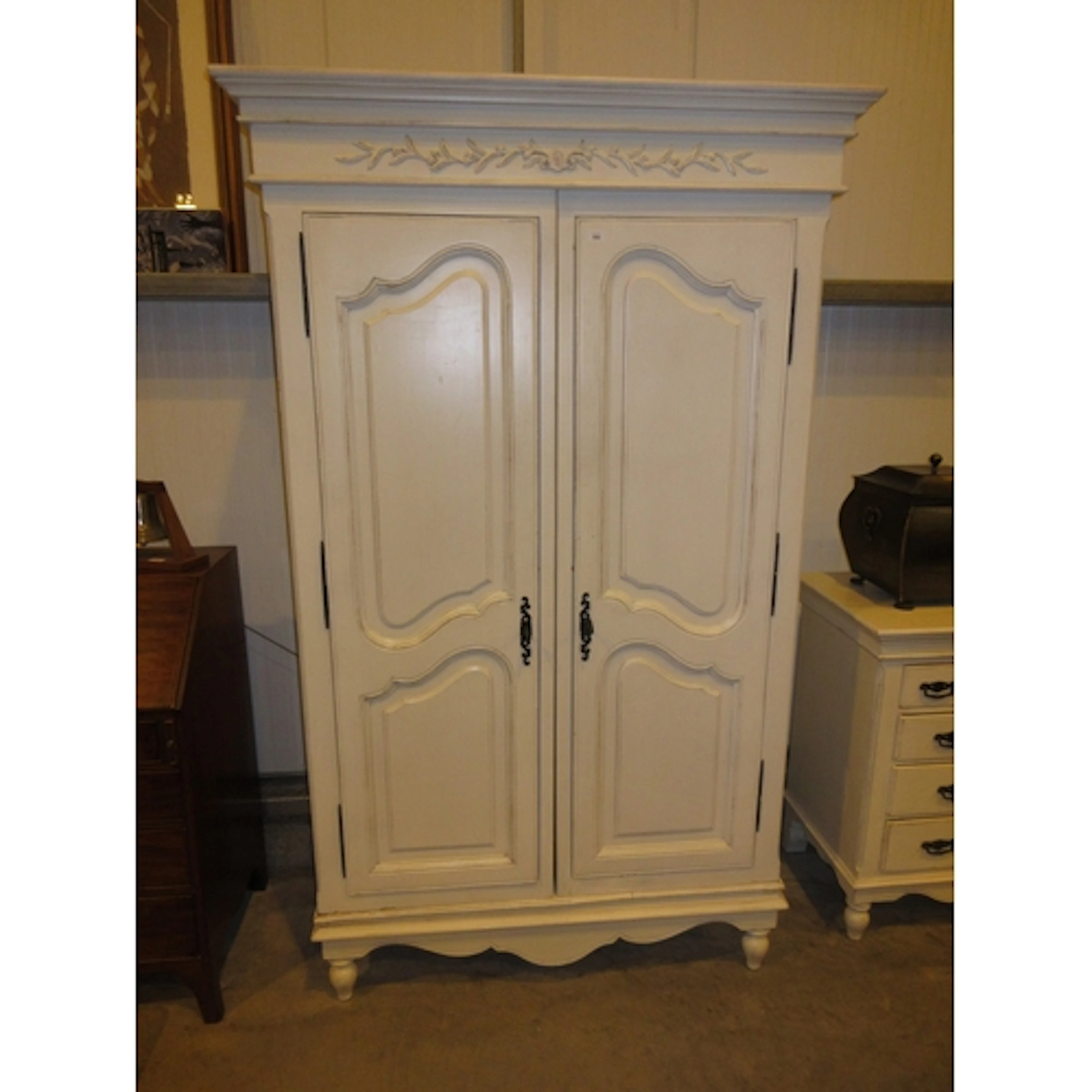 Country Corner French Style 2 Door Wardrobe, 113x53x207cm h