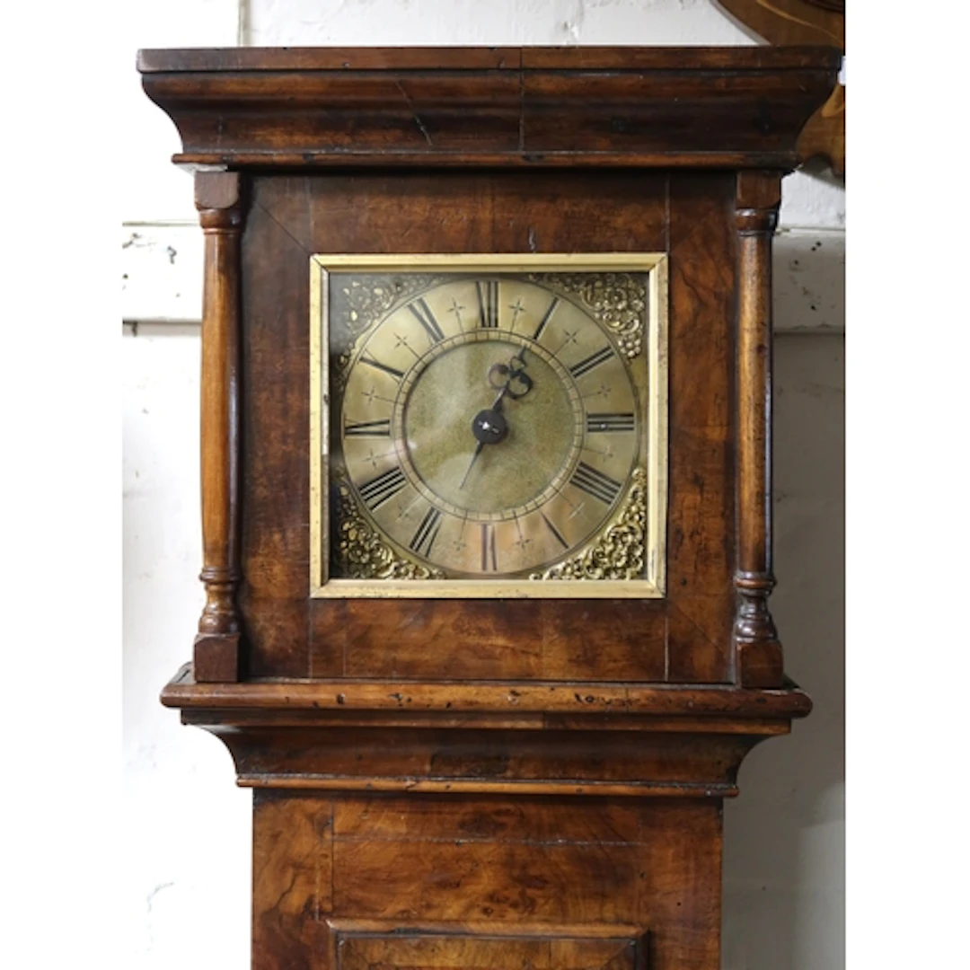 Small late 17th / early 18th Century walnut longcase clock, ...