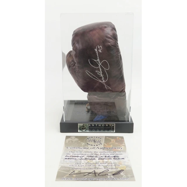 Anthony Joshua (A J) British heavyweight boxer autographed r...