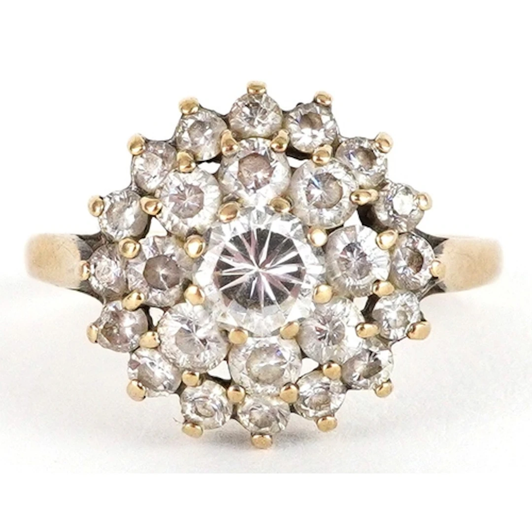 9ct gold cubic zirconia three tier cluster ring, size O/P, 3...