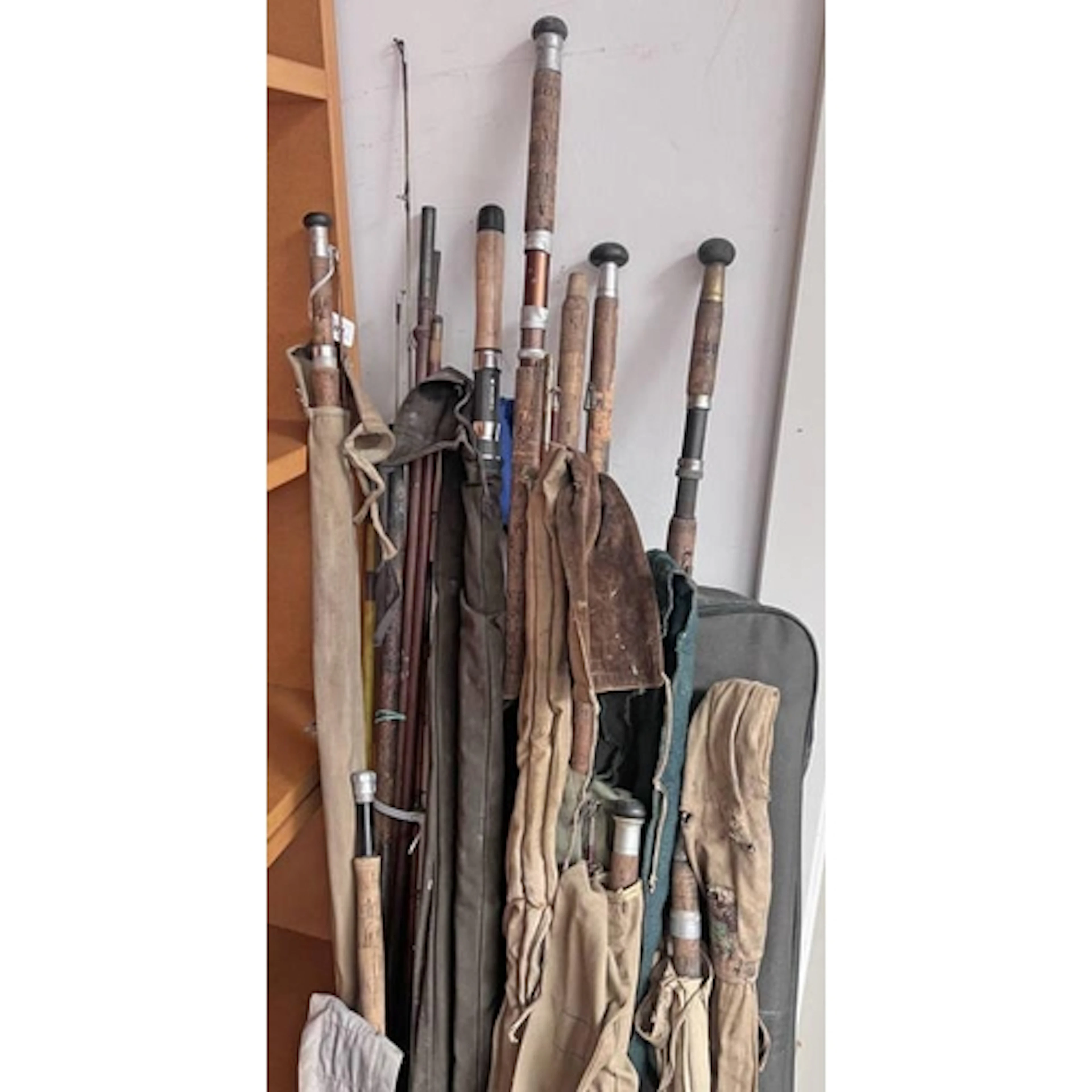 FISHING RODS TO INCLUDE A SHARPE ABERDEEN SCOTTIE 2 PIECE RO...