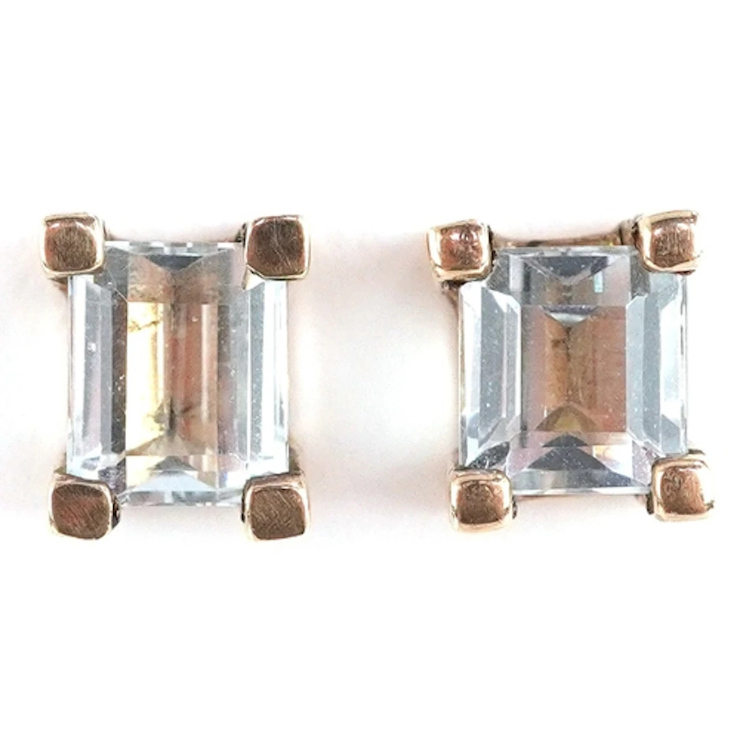 Pair of unmarked gold blue stone stud earrings, 8.2mm high, ...