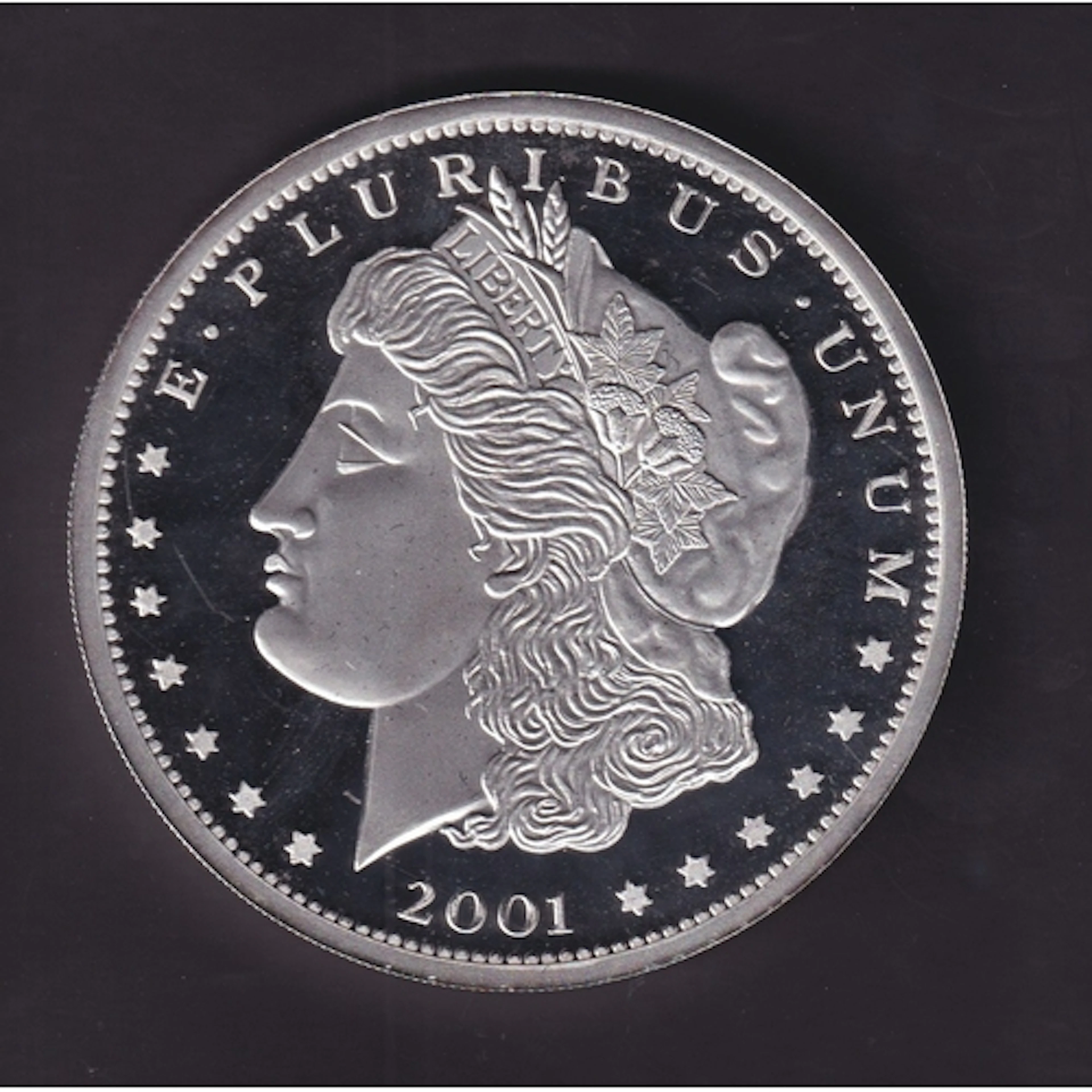 USA 2001 Morgan Dollar giant silver medallion, inscribed ‘On...