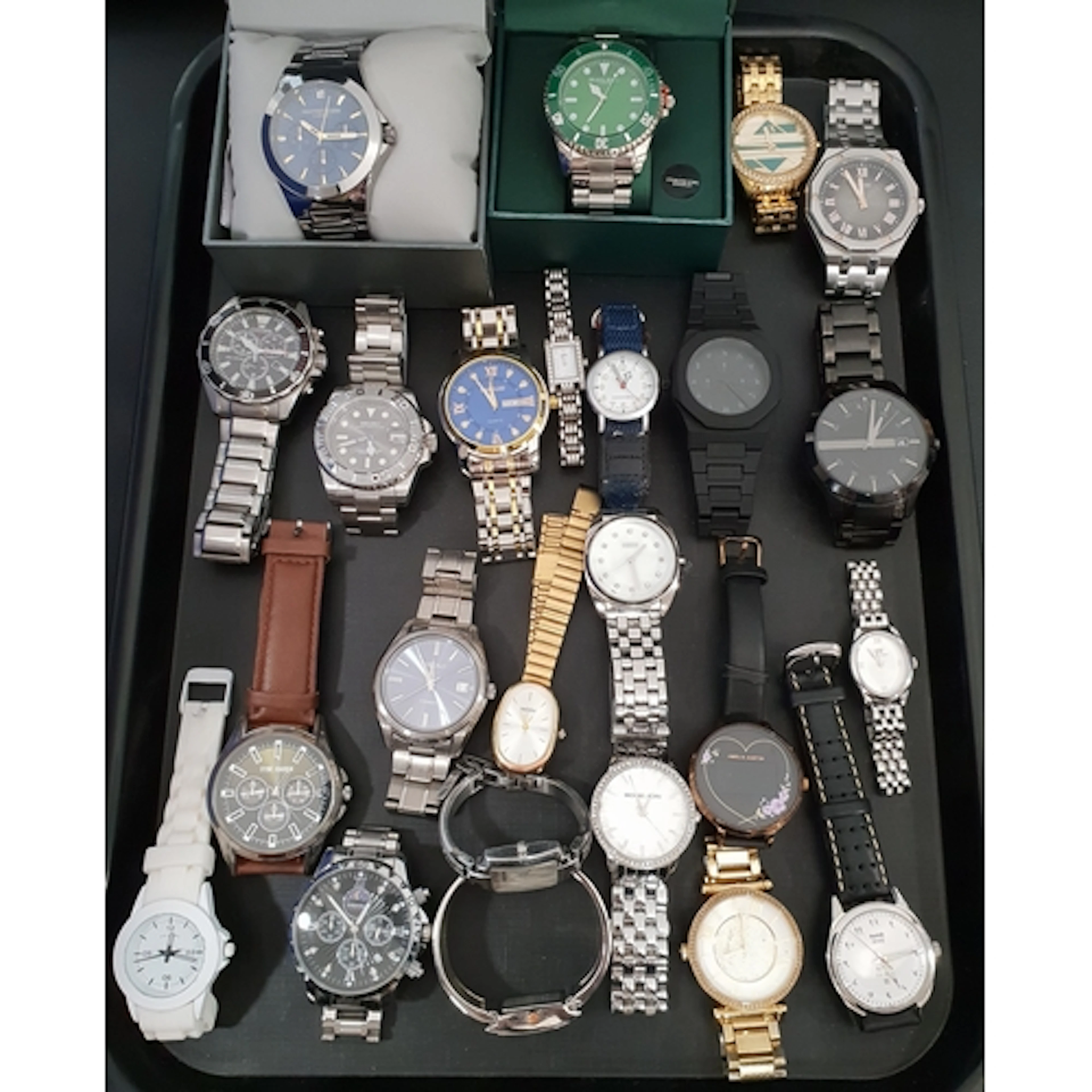 SELECTION OF LADIES AND GENTLEMEN'S WRISTWATCHES including G...