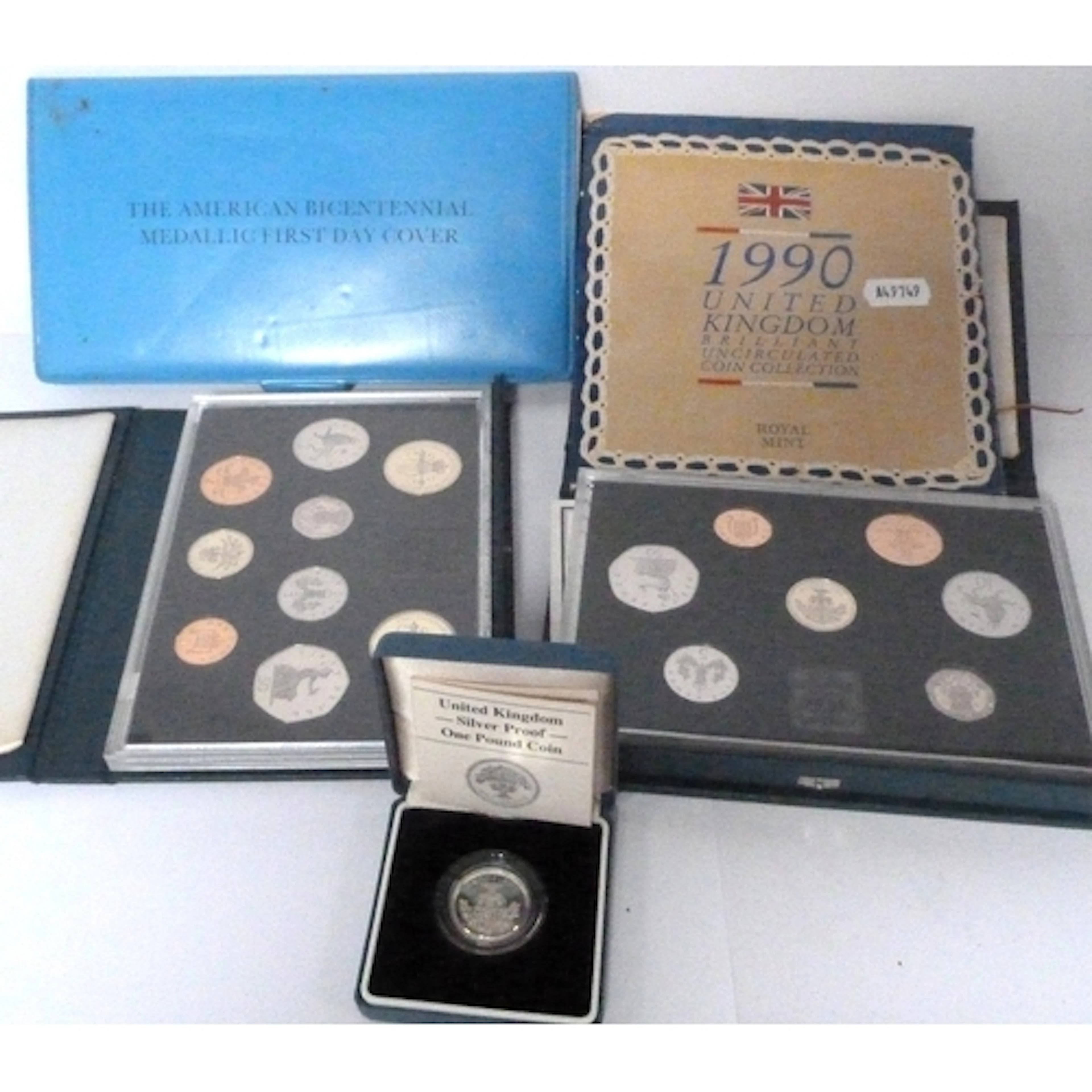 Group of boxed British proof coinage and First Day Covers to...