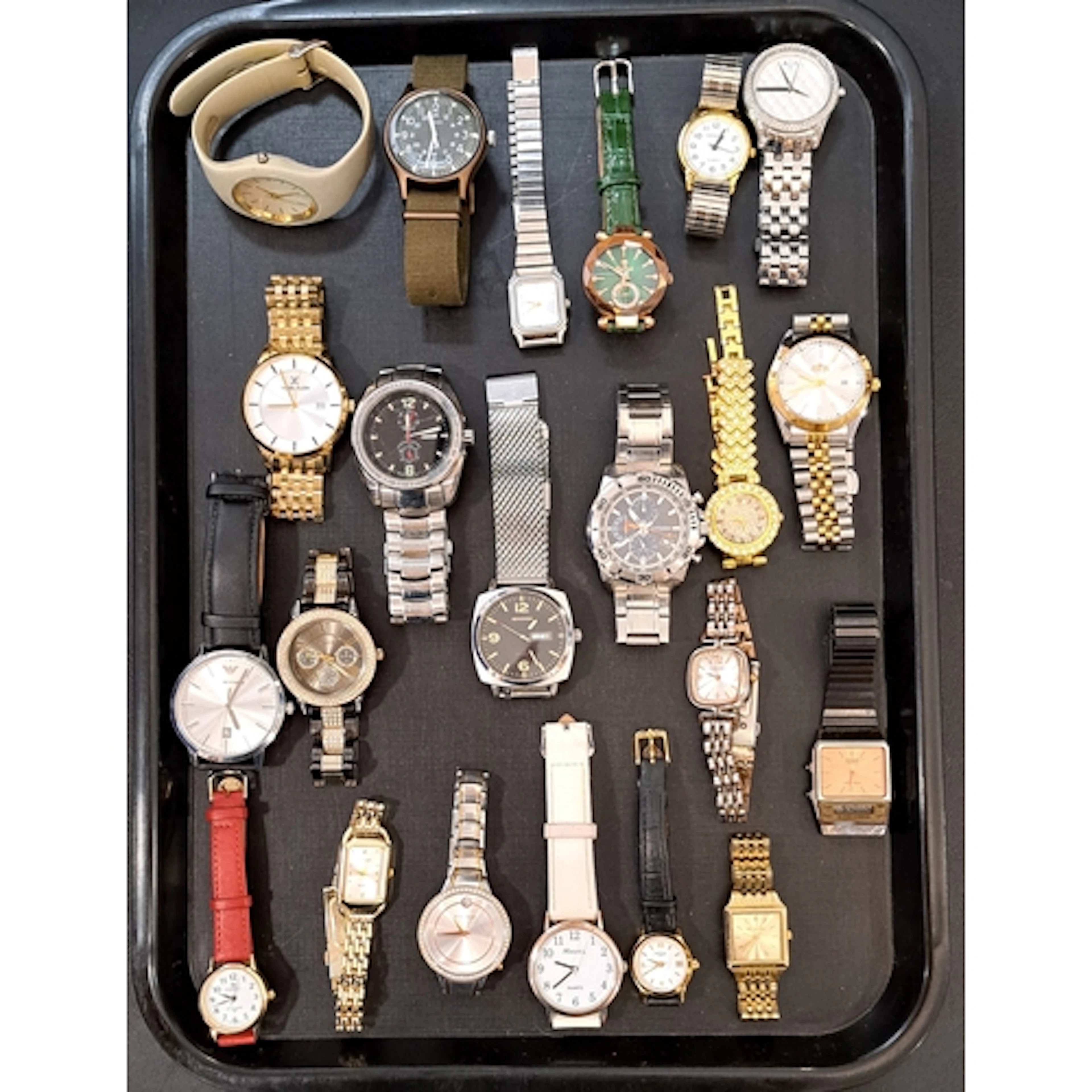 SELECTION OF LADIES AND GENTLEMEN'S WRISTWATCHES including T...