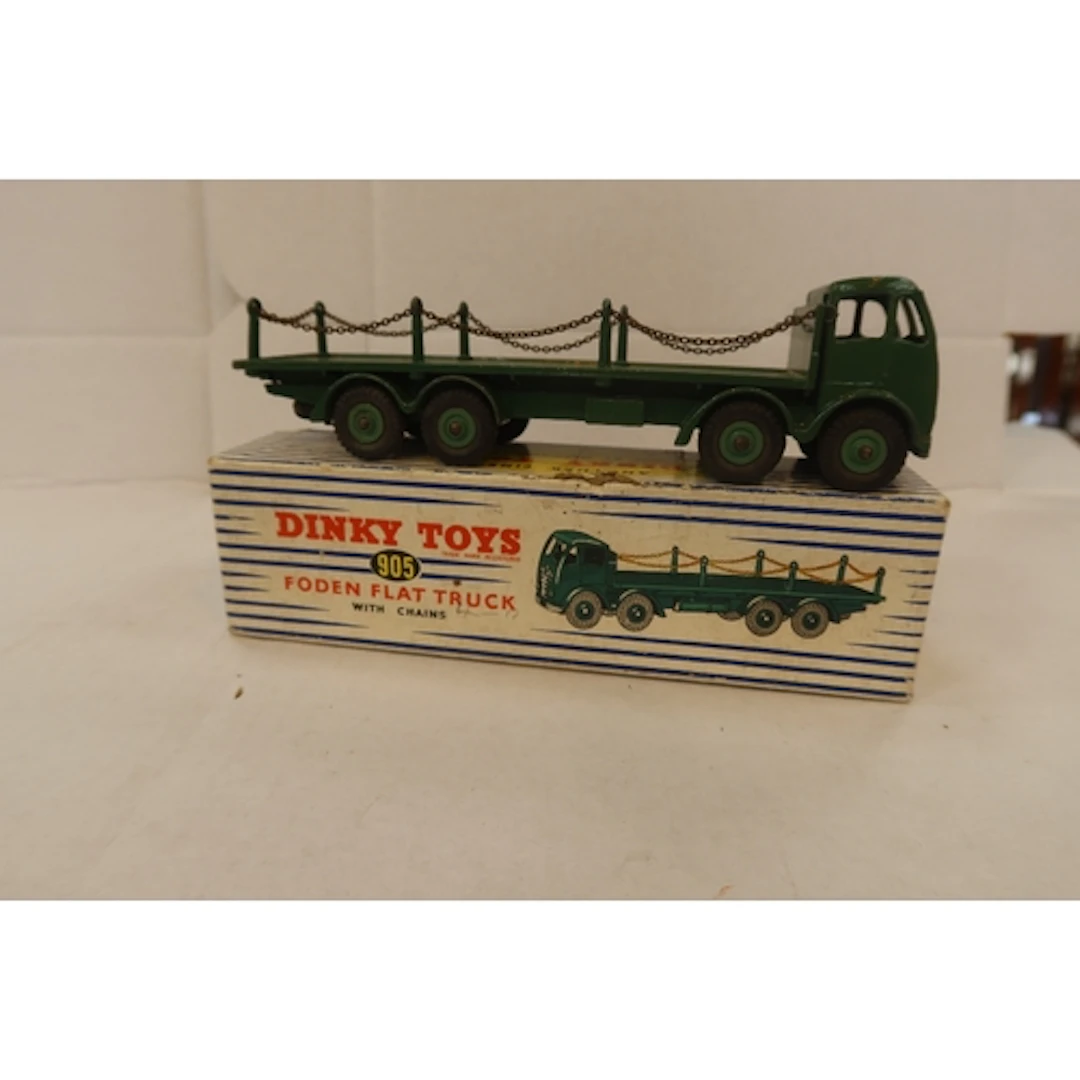 Dinky SuperToys 905
