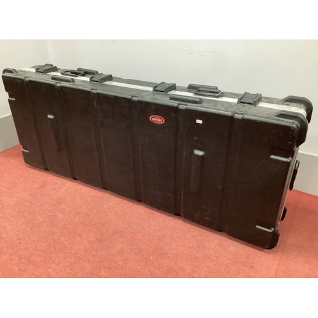 A SKB Heavy-Duty ATA 88-Note Keyboard Hard Transport Case, f...