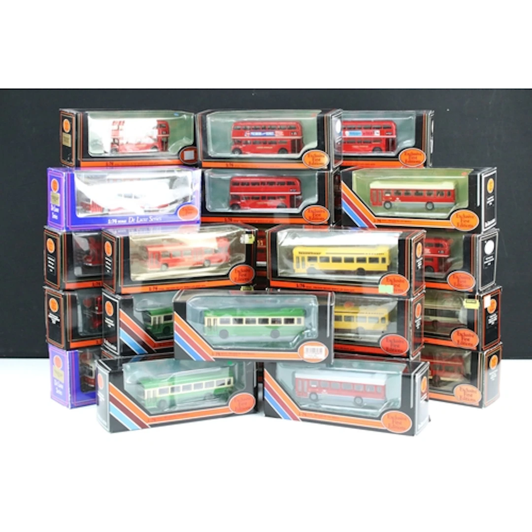 32 Boxed EFE Exclusive First Editions diecast model buses to...