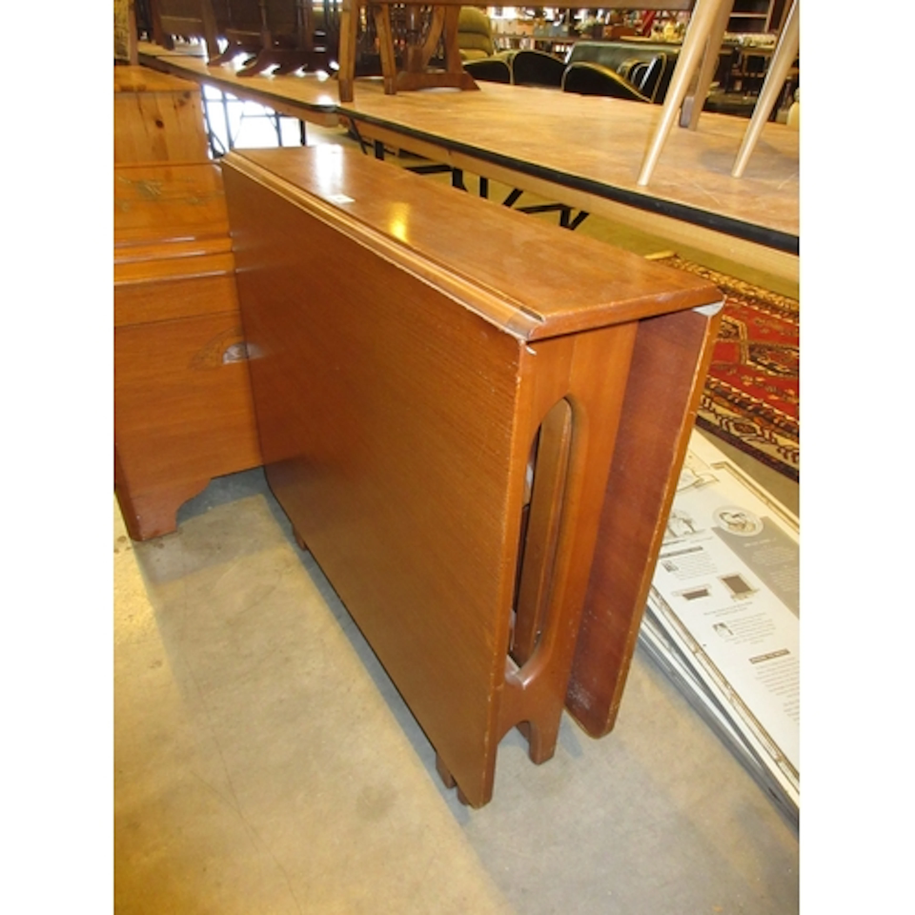 Mid 20th Century Teak Gateleg Dining Table