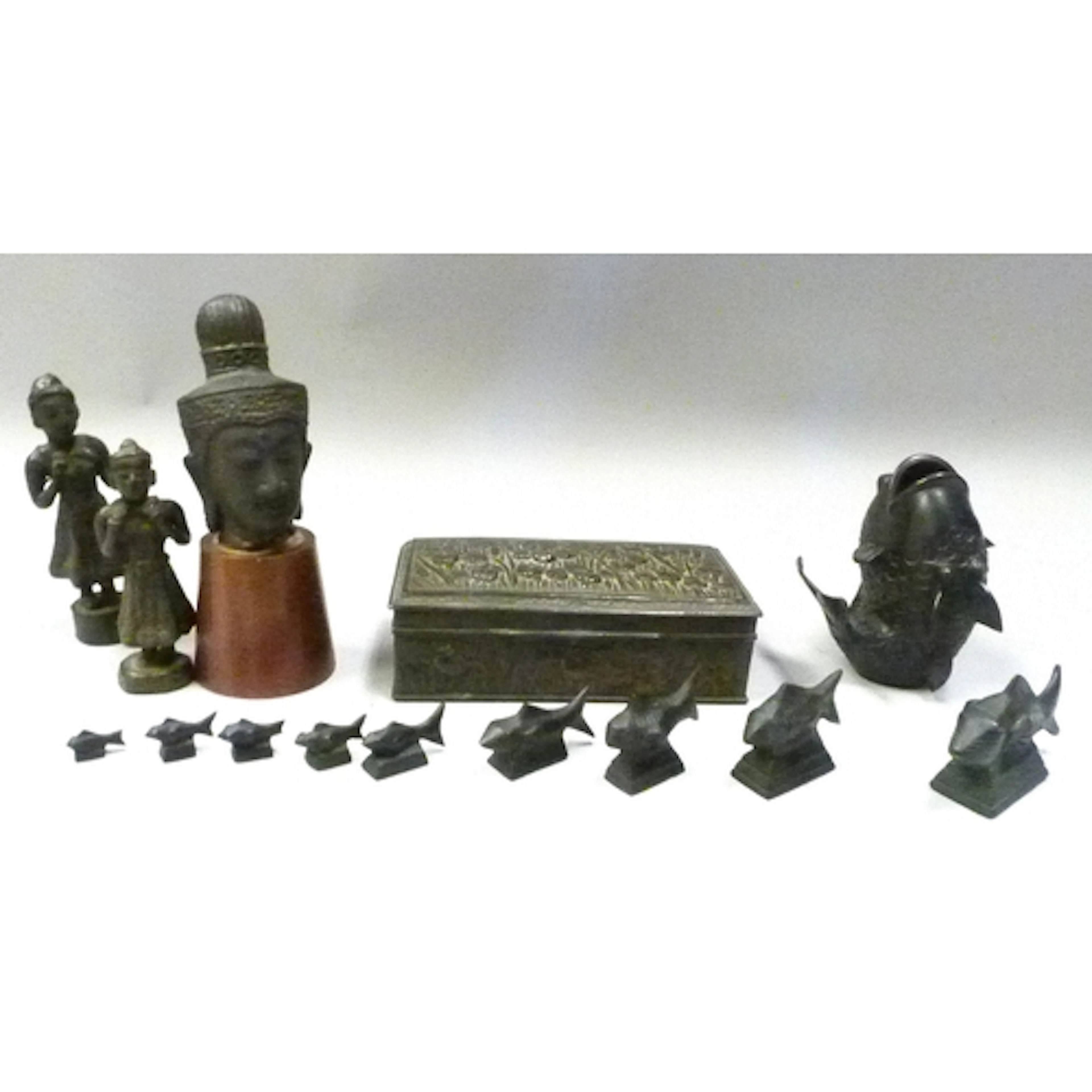 Group of South East Asian and Oriental bronze and metal coll...