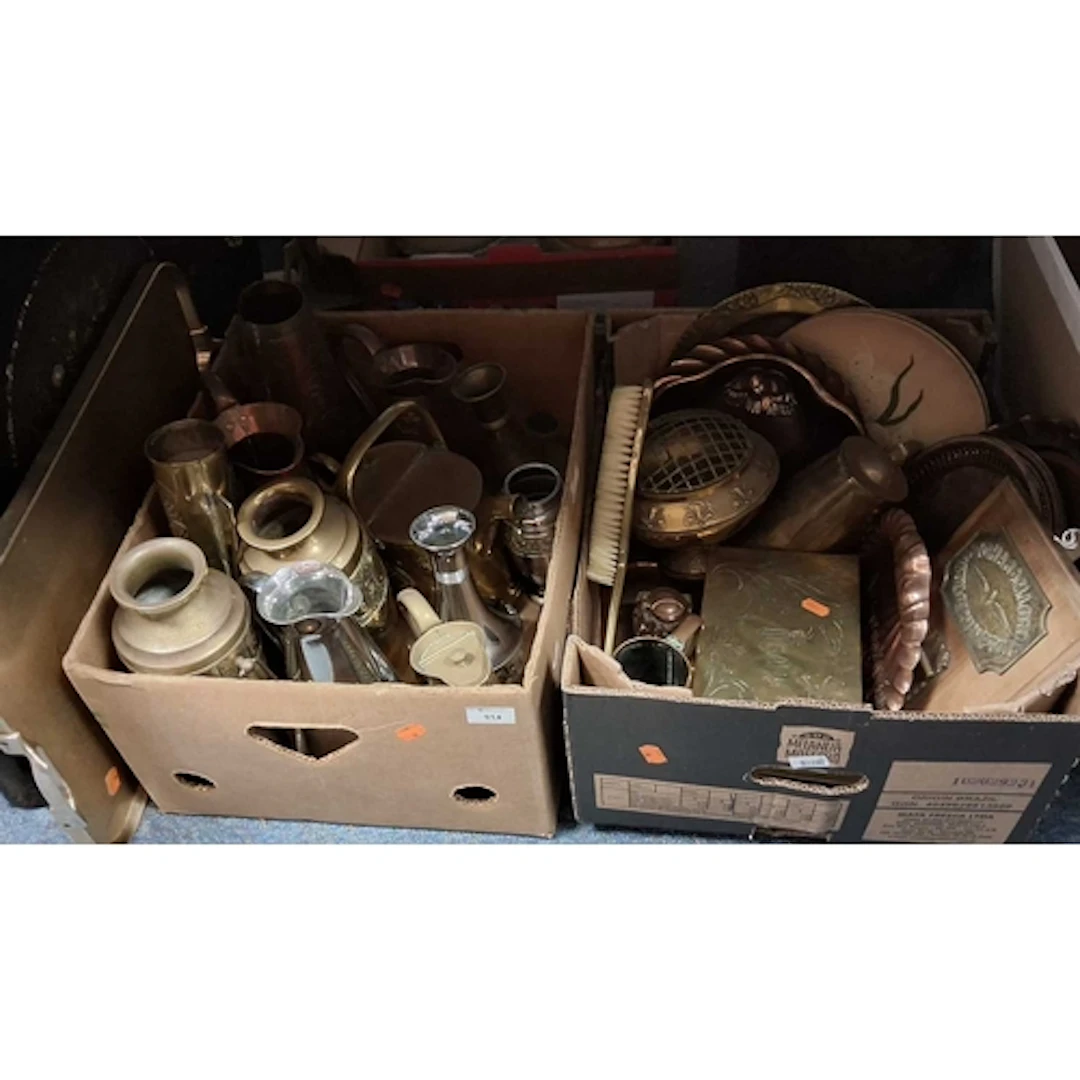 TWO BOXES AND LOOSE METALWARE, to include copper trays/plate...