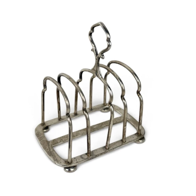 A SILVER TOAST RACK Weight: 111gms