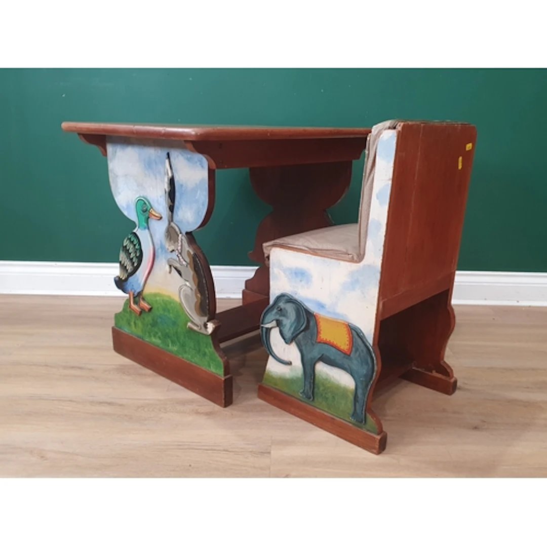 A child Desk and Chair with painted animal decoration (SR1)