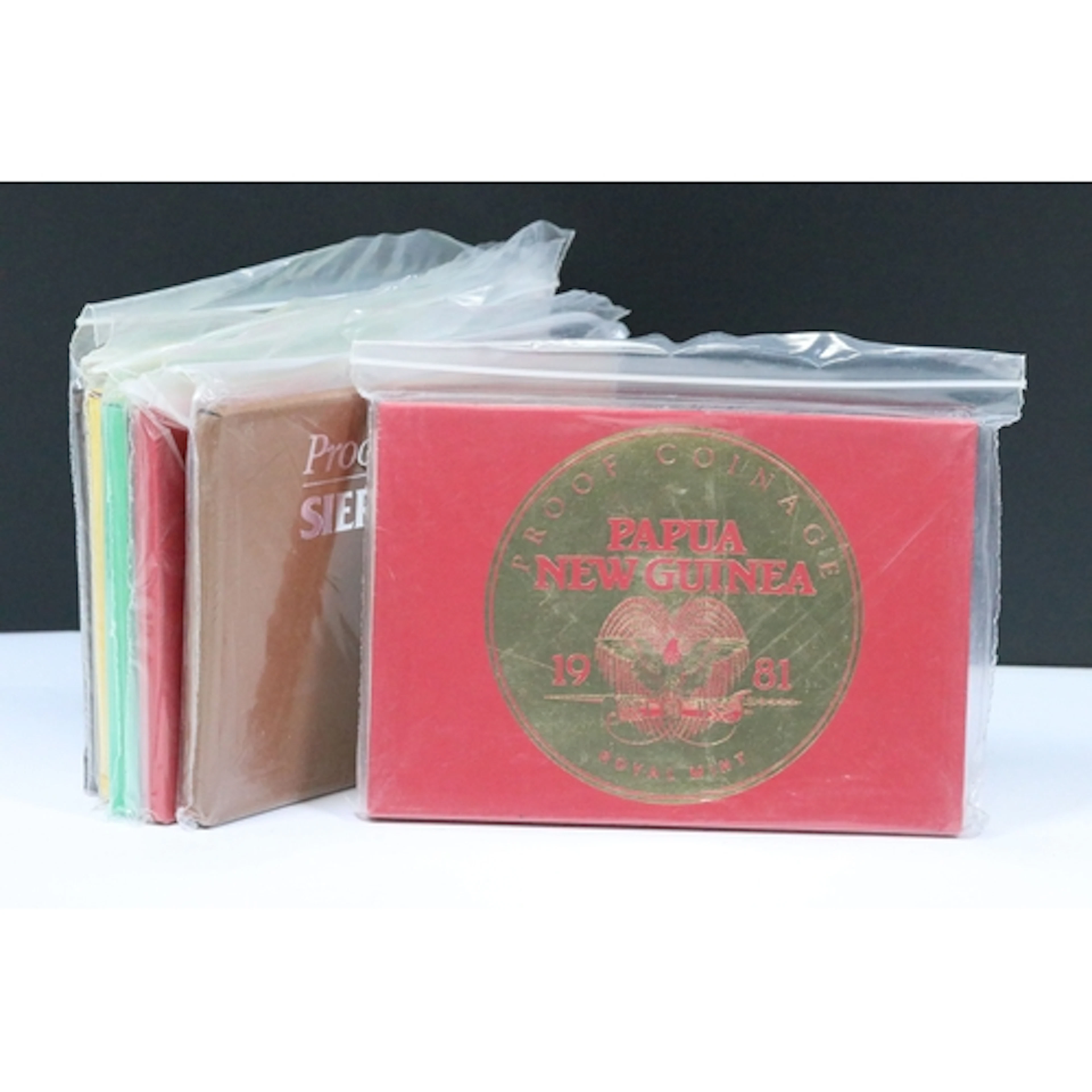 A collection of six Royal Mint brilliant uncirculated proof ...
