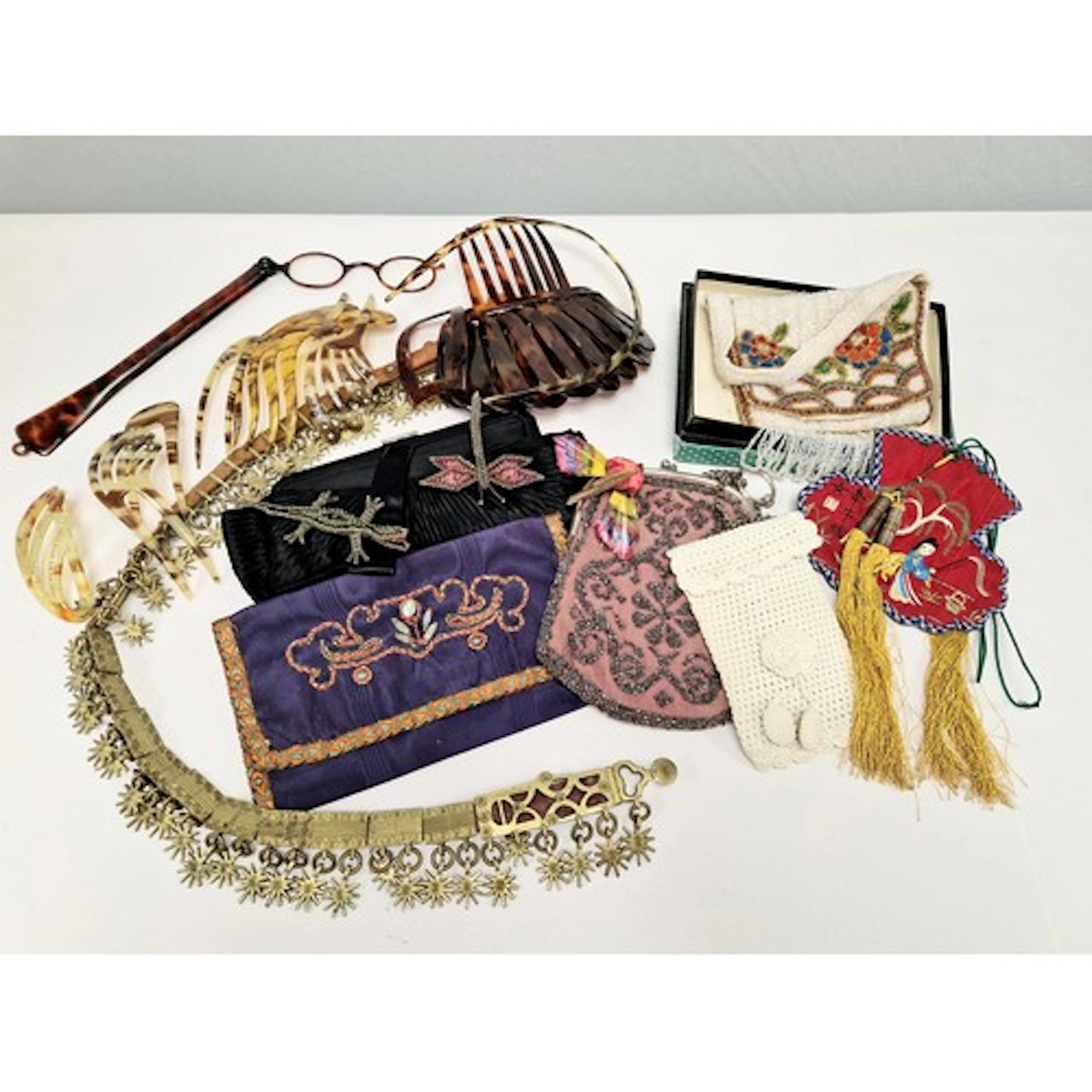 Vintage ladies accessories to include beaded purses, simulat...