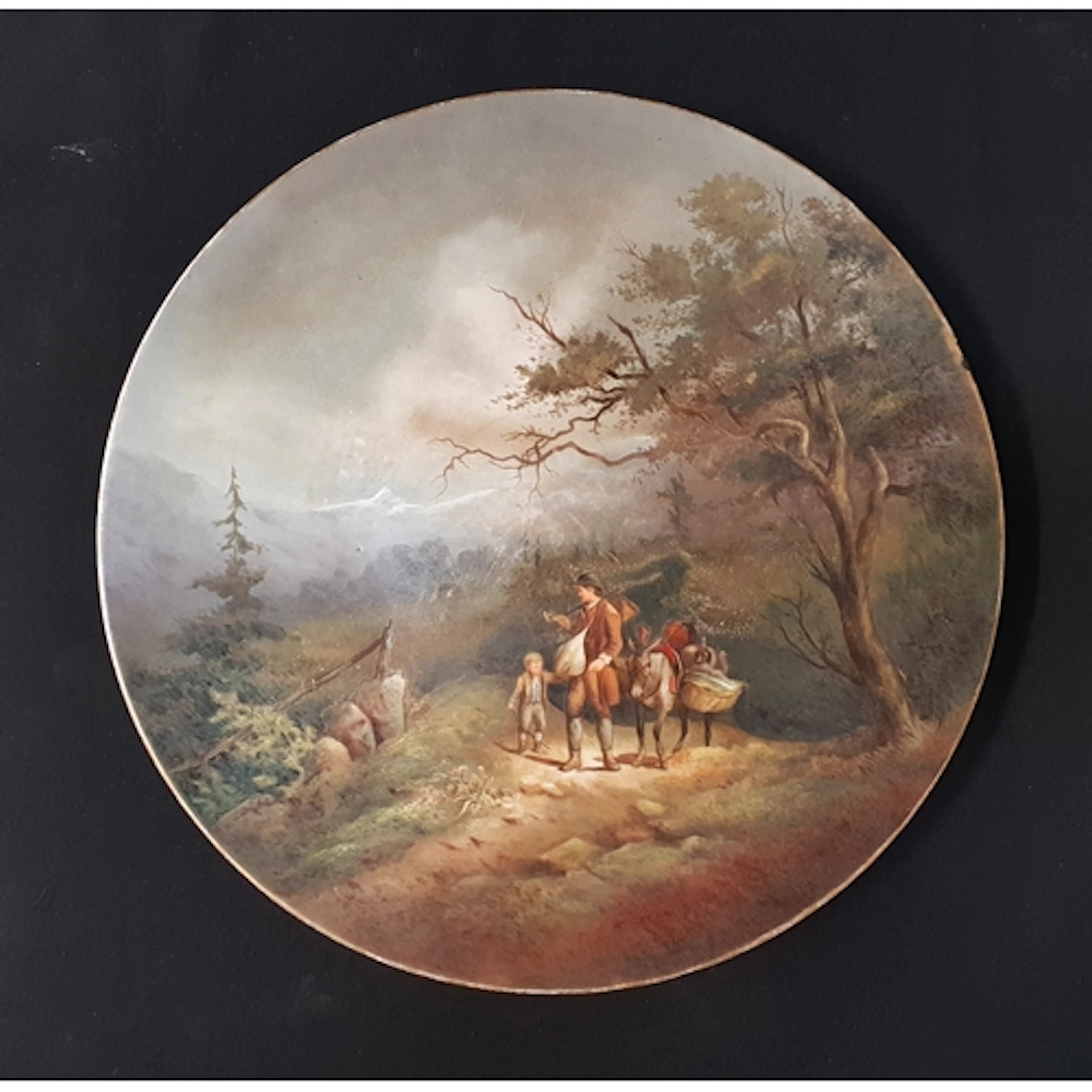 VICTORIAN CROWN DERBY DECORATIVE WALL PLATE hand painted in...