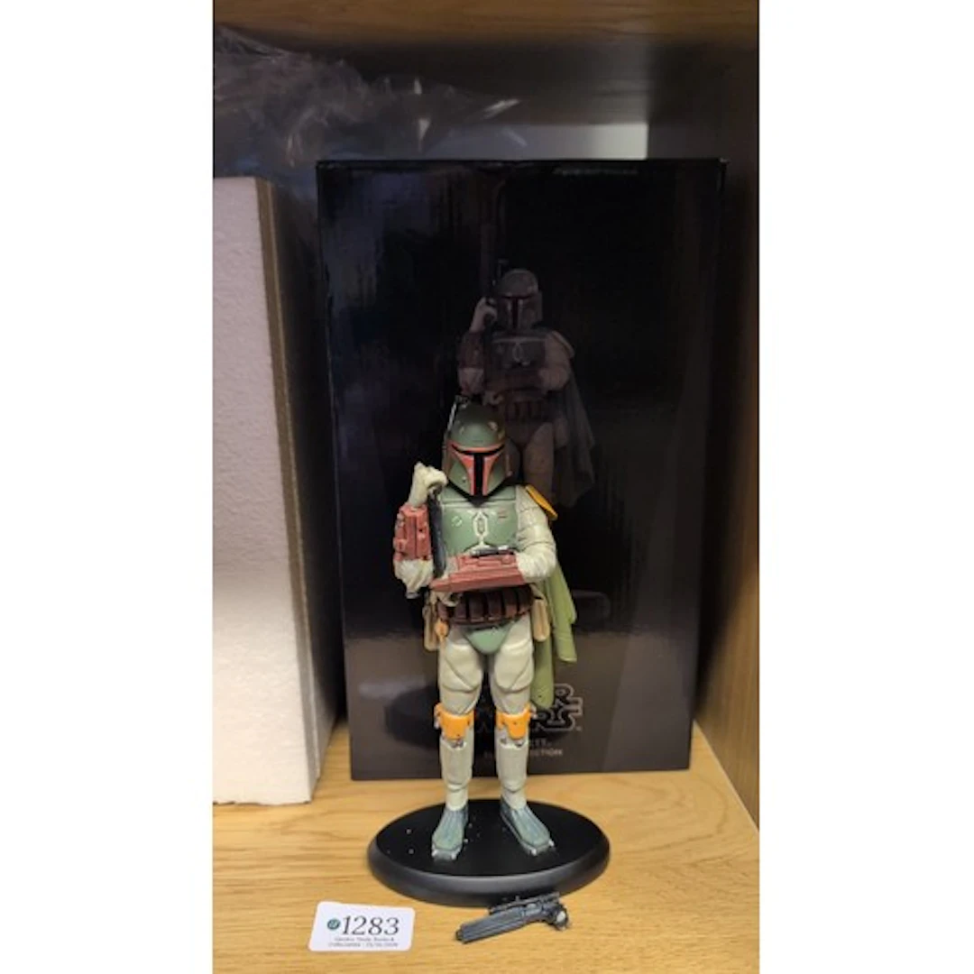 Attakus Star Wars Elite Collection painted resin statue of B...