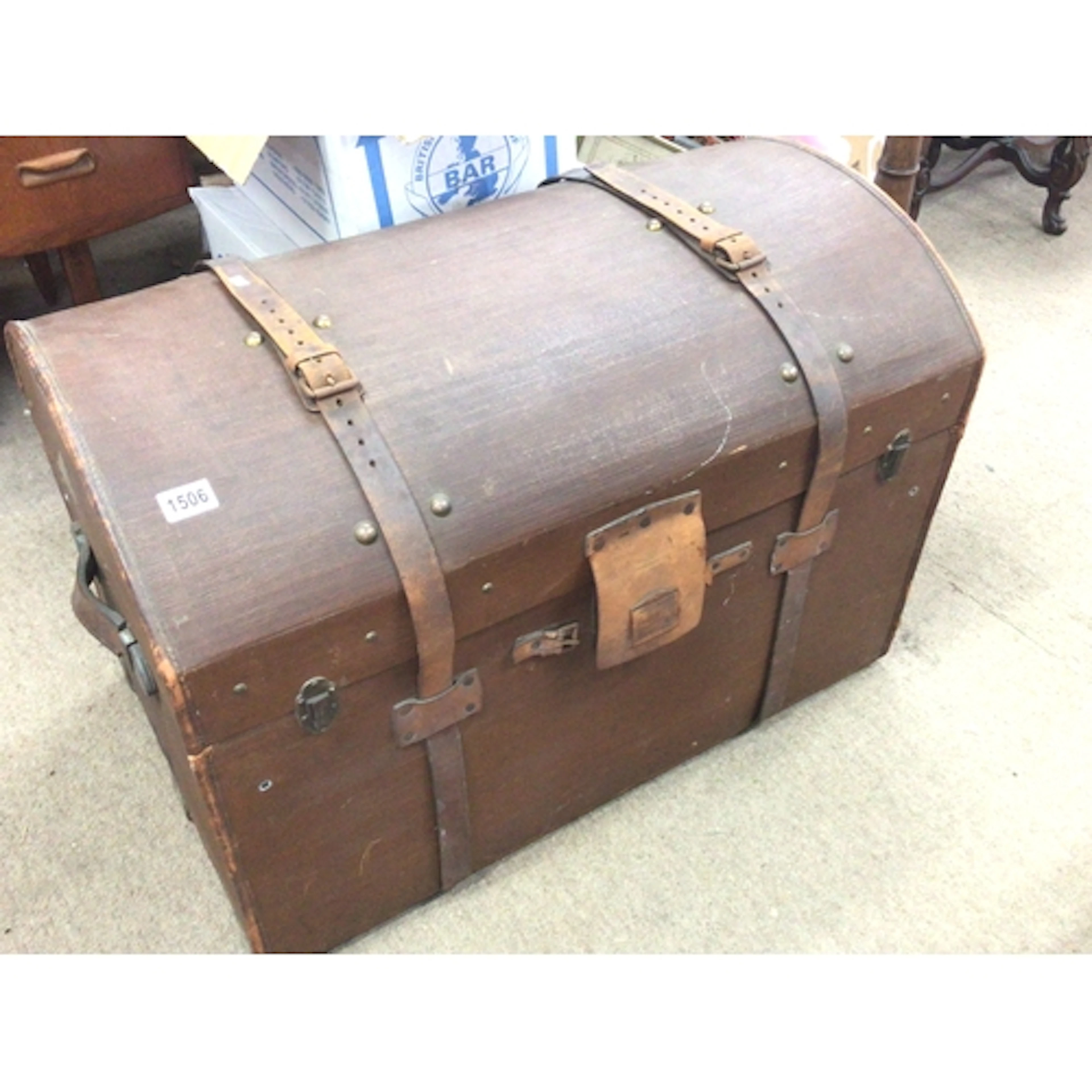 A quality Early 20th century canvas and leather steamer trav...