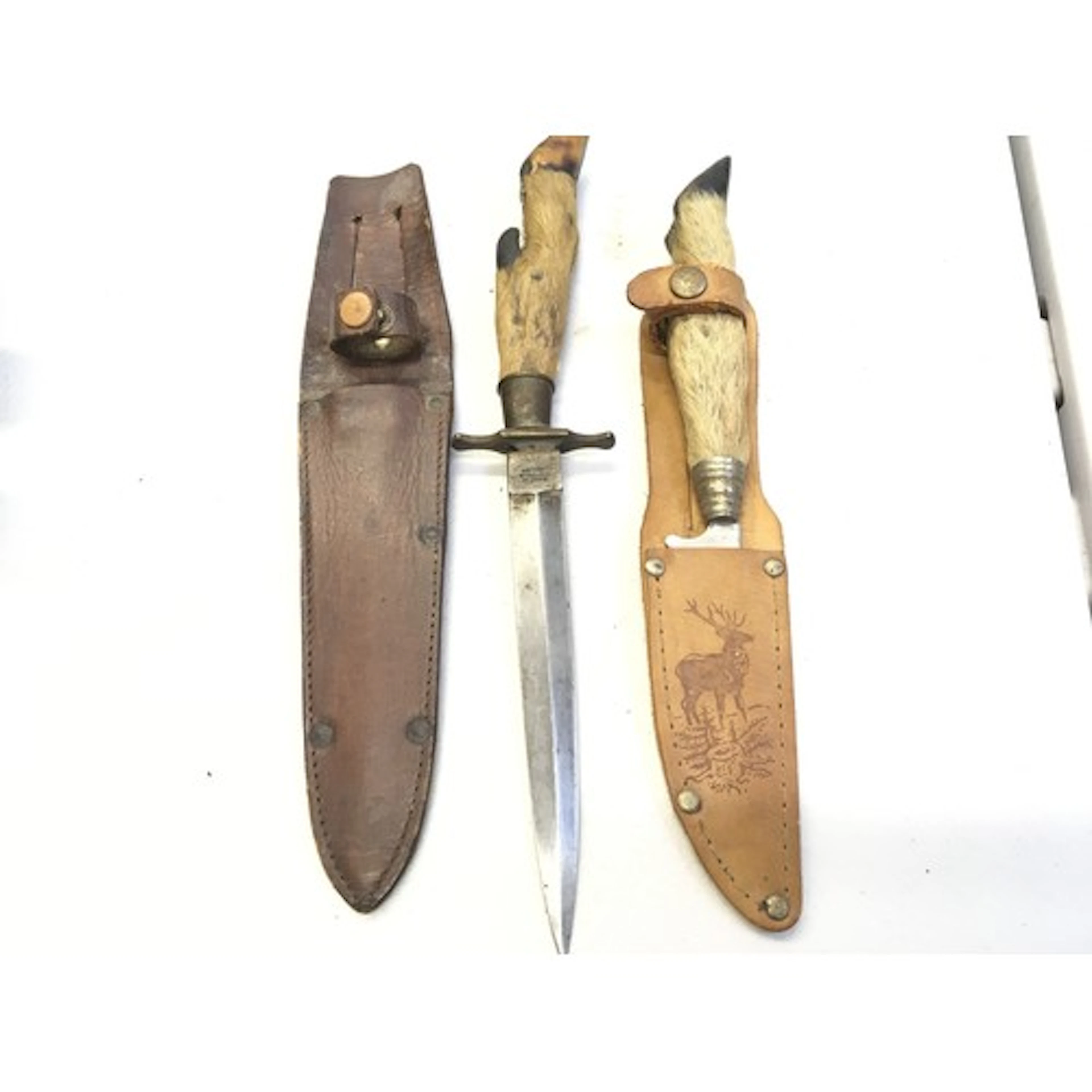 A Vintage Hunting Knife possibly the steel blade with maker ...