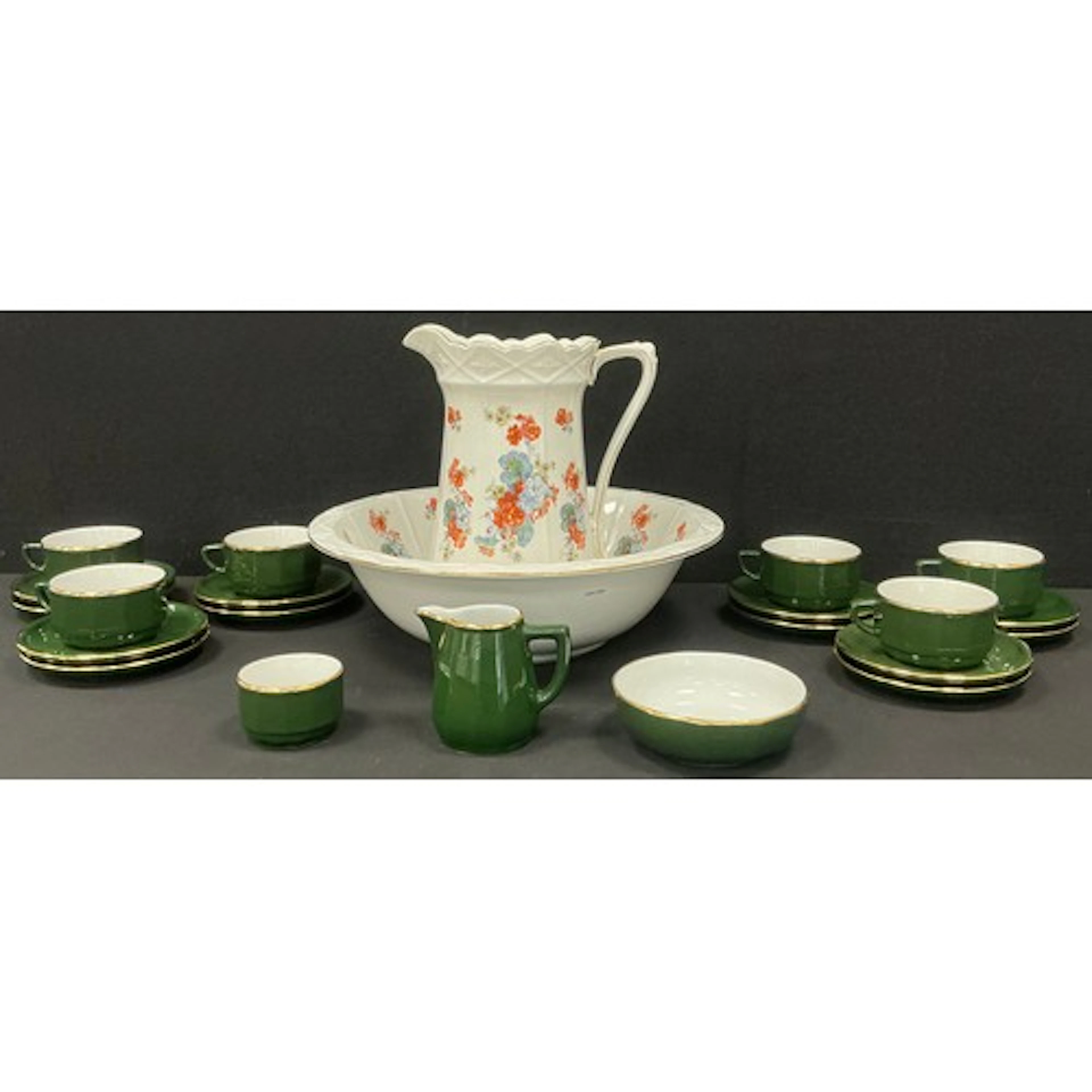 A French Apilco porcelain tea service for six, comprising si...